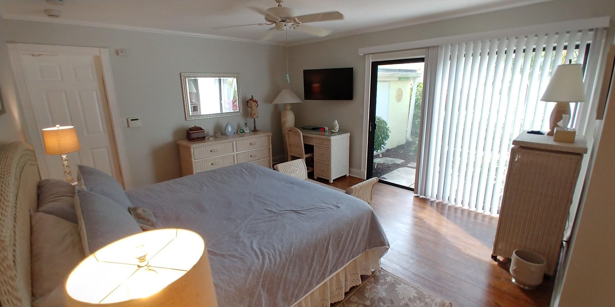 GREENS CAY OF JONATHANS LANDING - Residential Lease