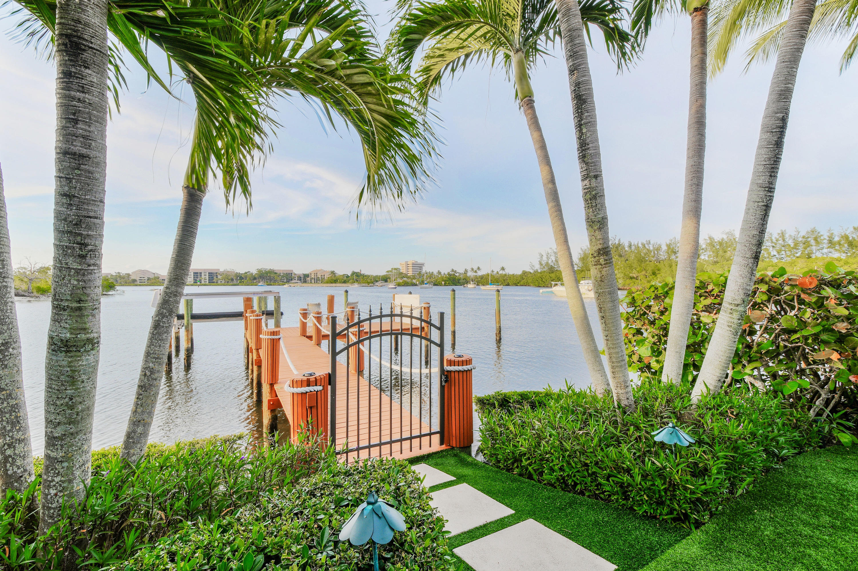 Sawfish Bay Colony - Residential