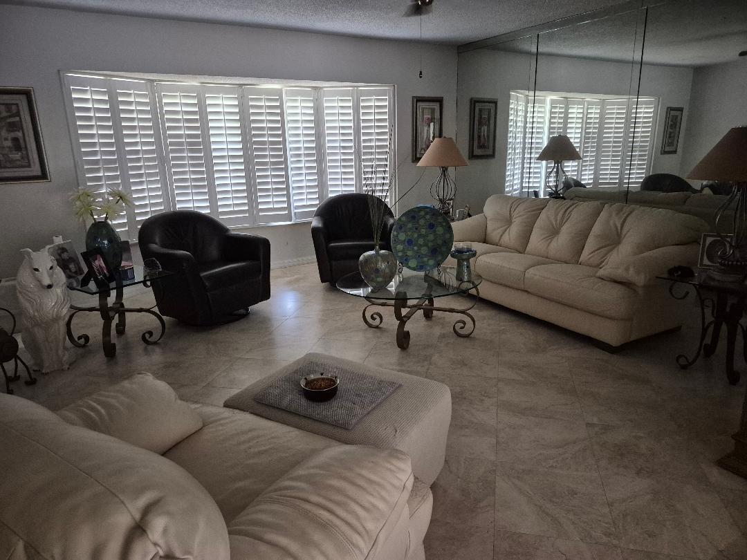 PLANTATION ACRES - Residential