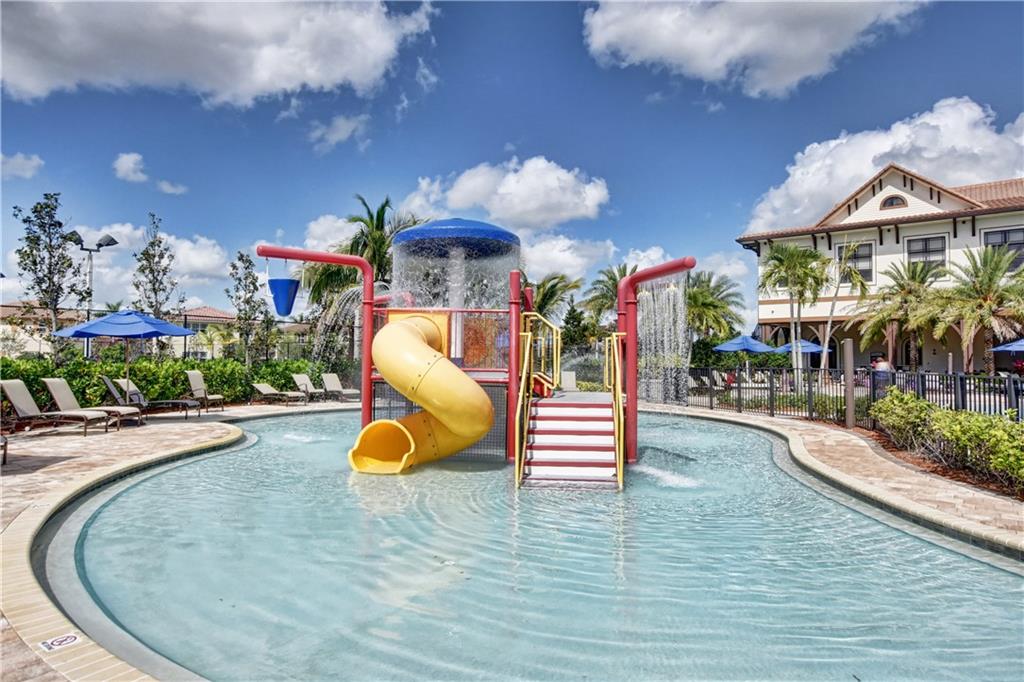MiraLago - Residential