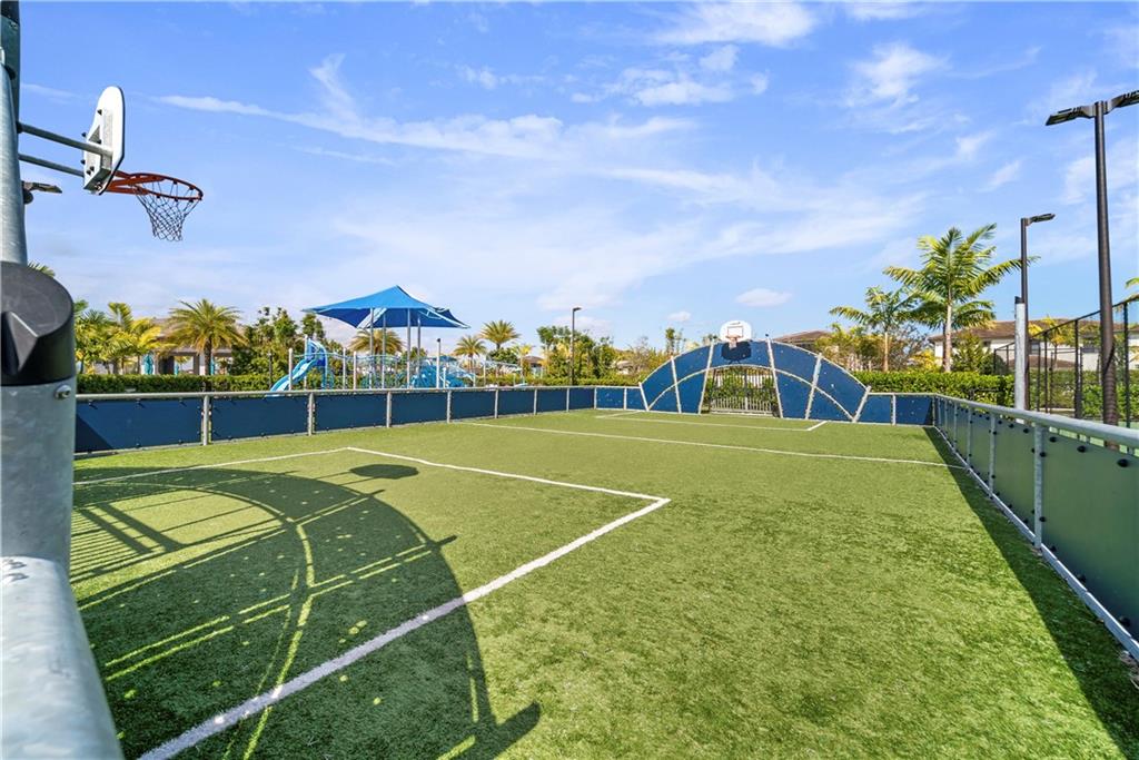 MiraLago - Residential