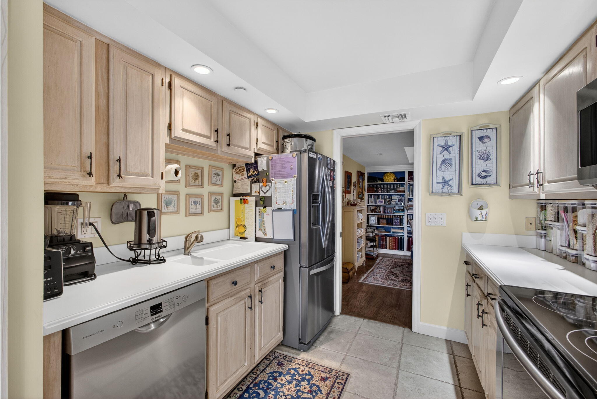 BRIGADOON CONDO - Residential