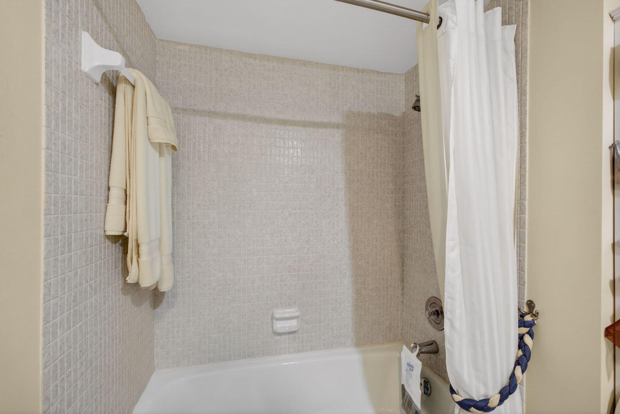 BRIGADOON CONDO - Residential