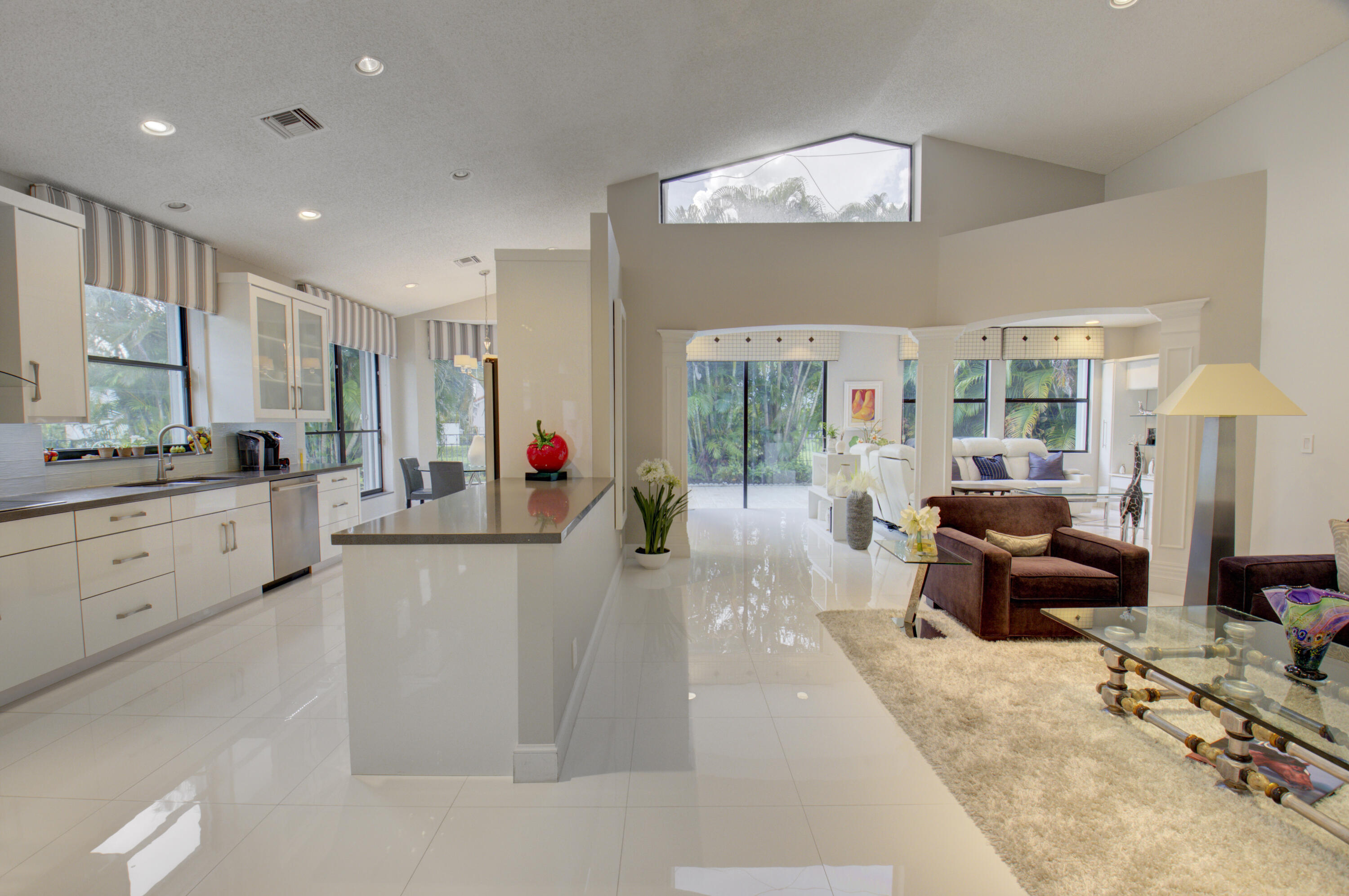 FAIRWAY BEND - Residential Lease