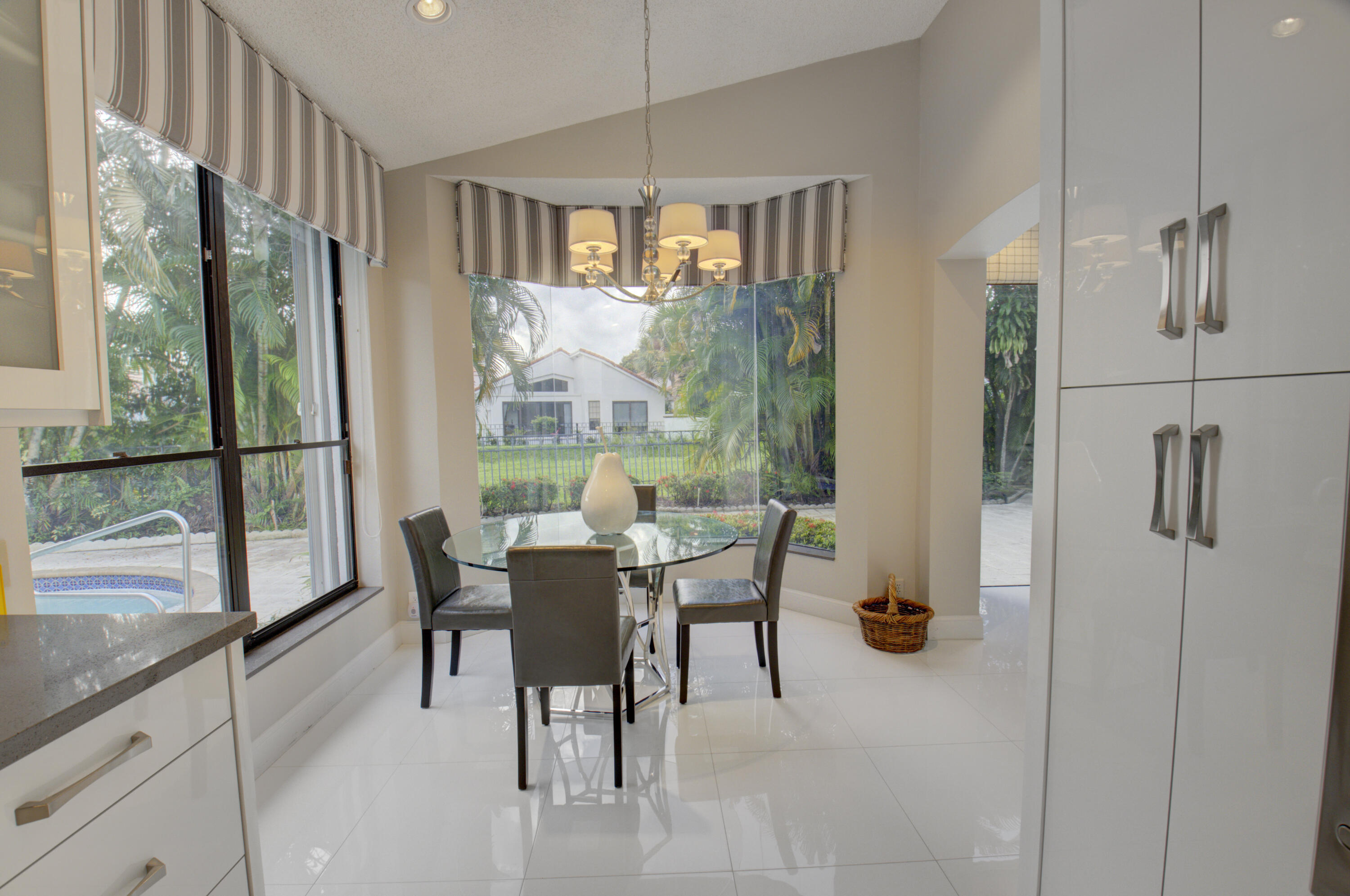 FAIRWAY BEND - Residential Lease