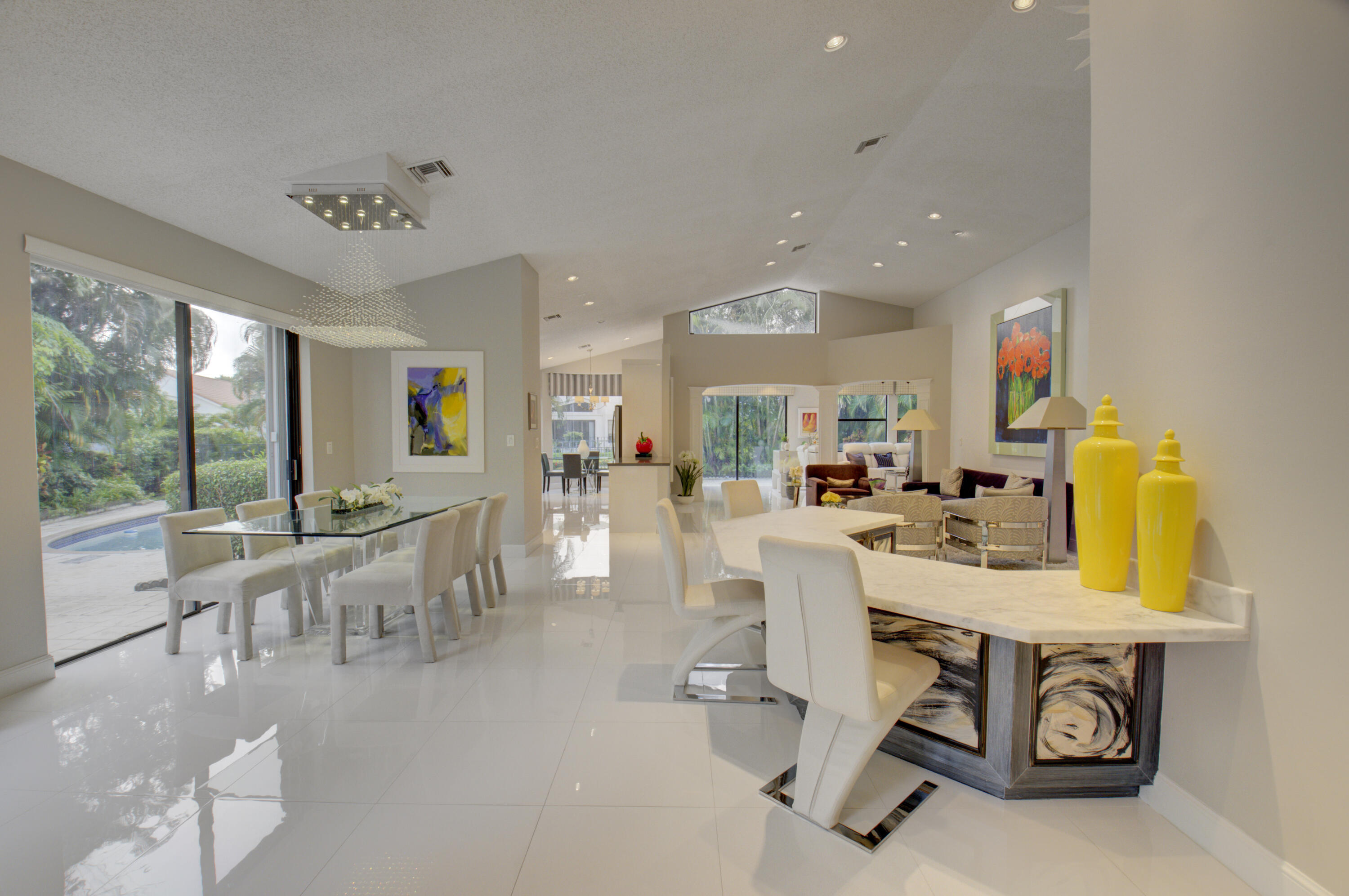 FAIRWAY BEND - Residential Lease