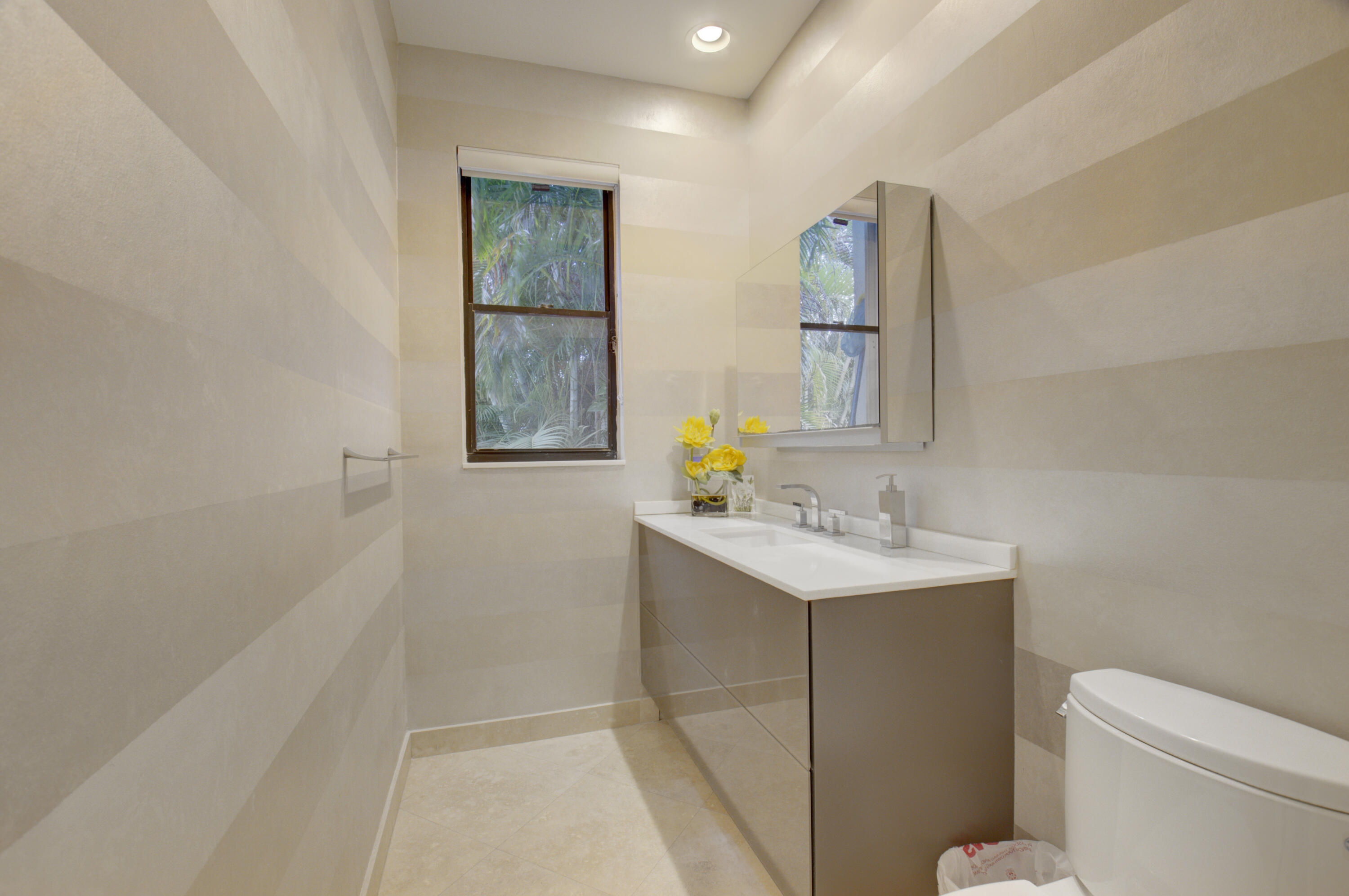 FAIRWAY BEND - Residential Lease