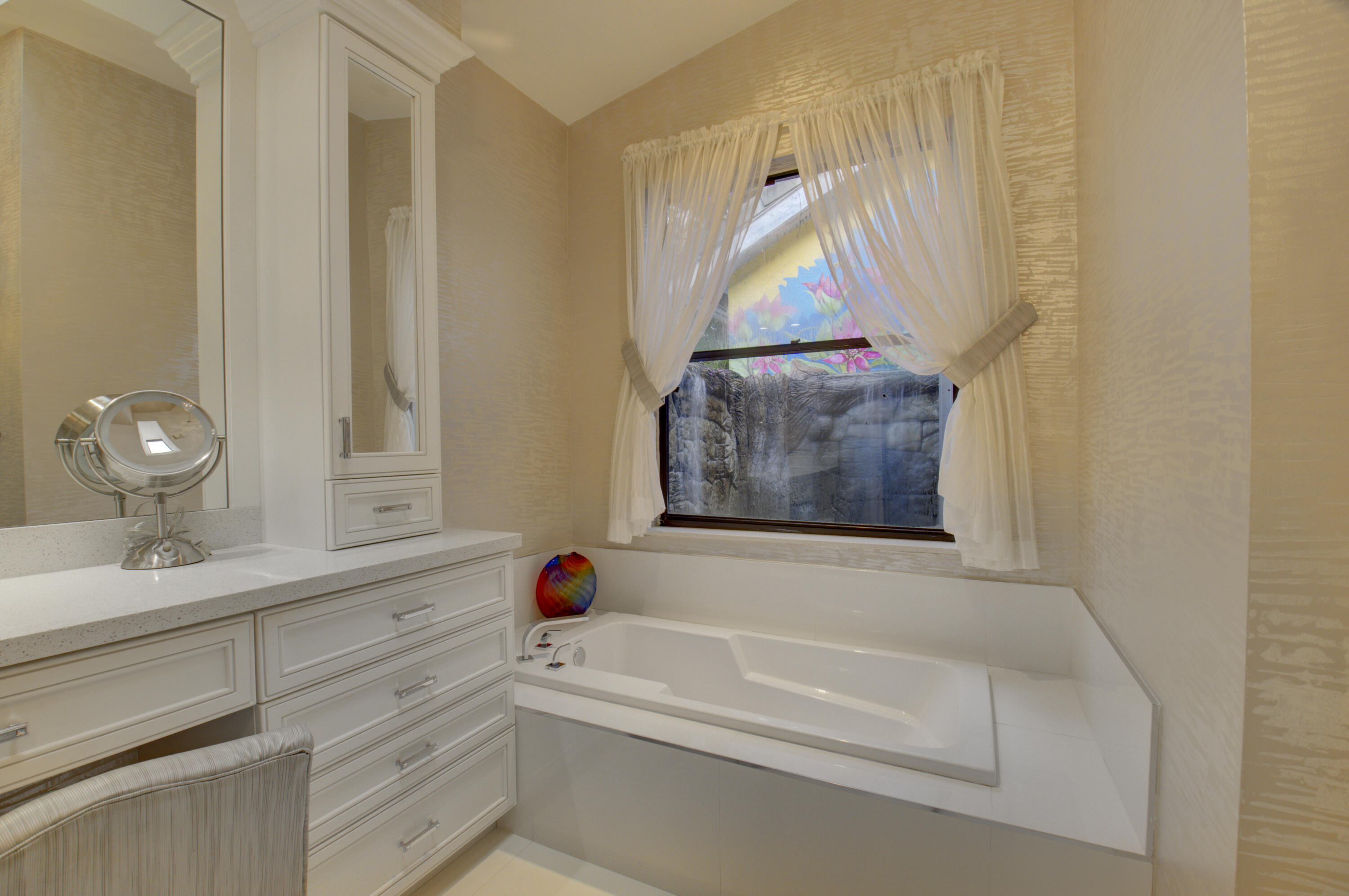 FAIRWAY BEND - Residential Lease
