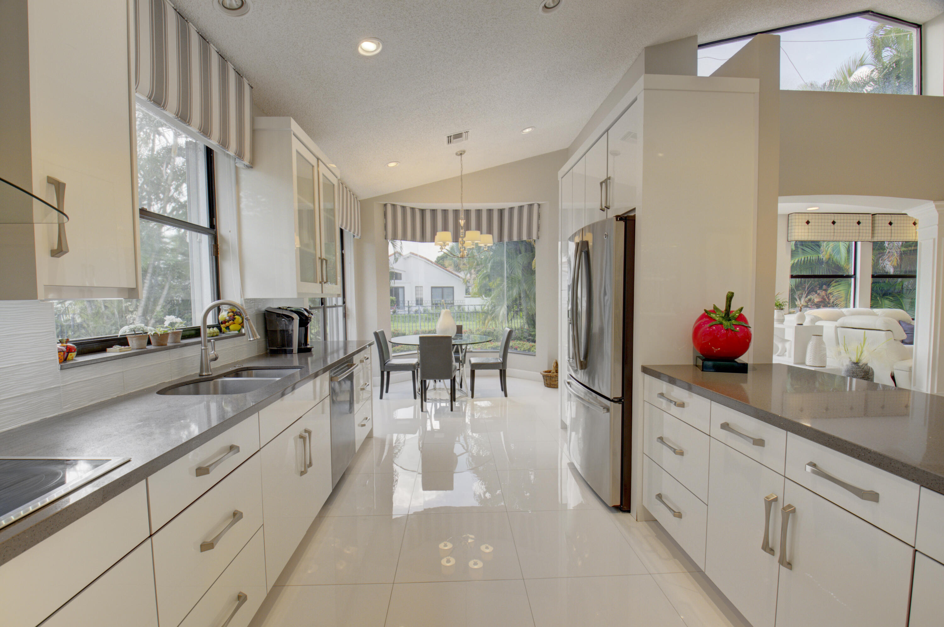 FAIRWAY BEND - Residential Lease