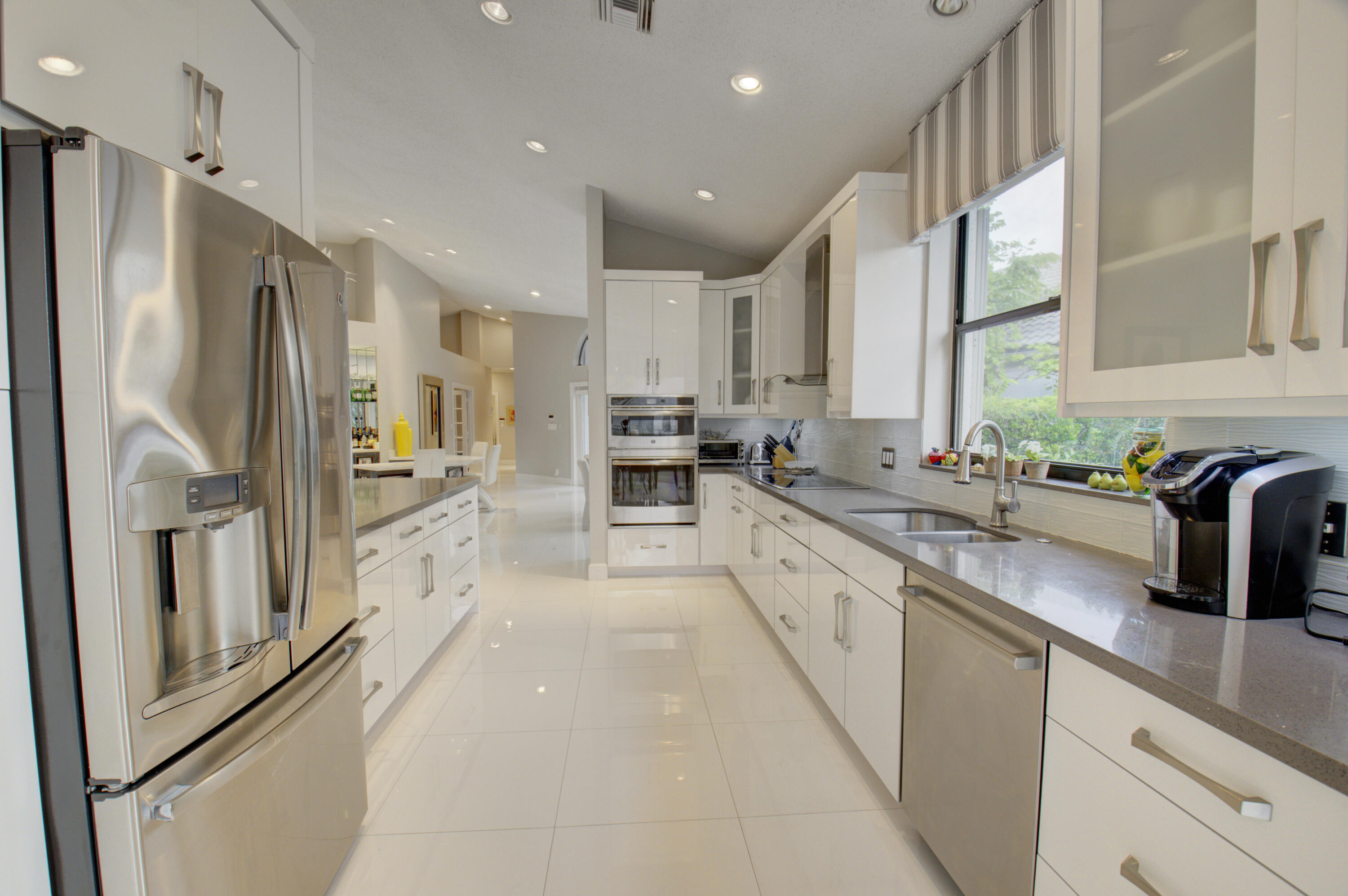 FAIRWAY BEND - Residential Lease