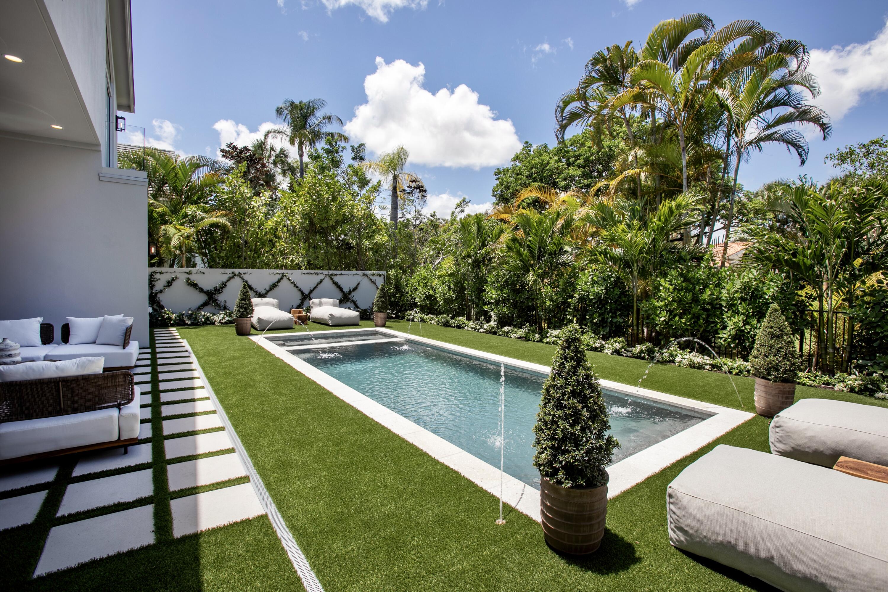 FRENCHMANS CREEK PAR E-5 - Residential