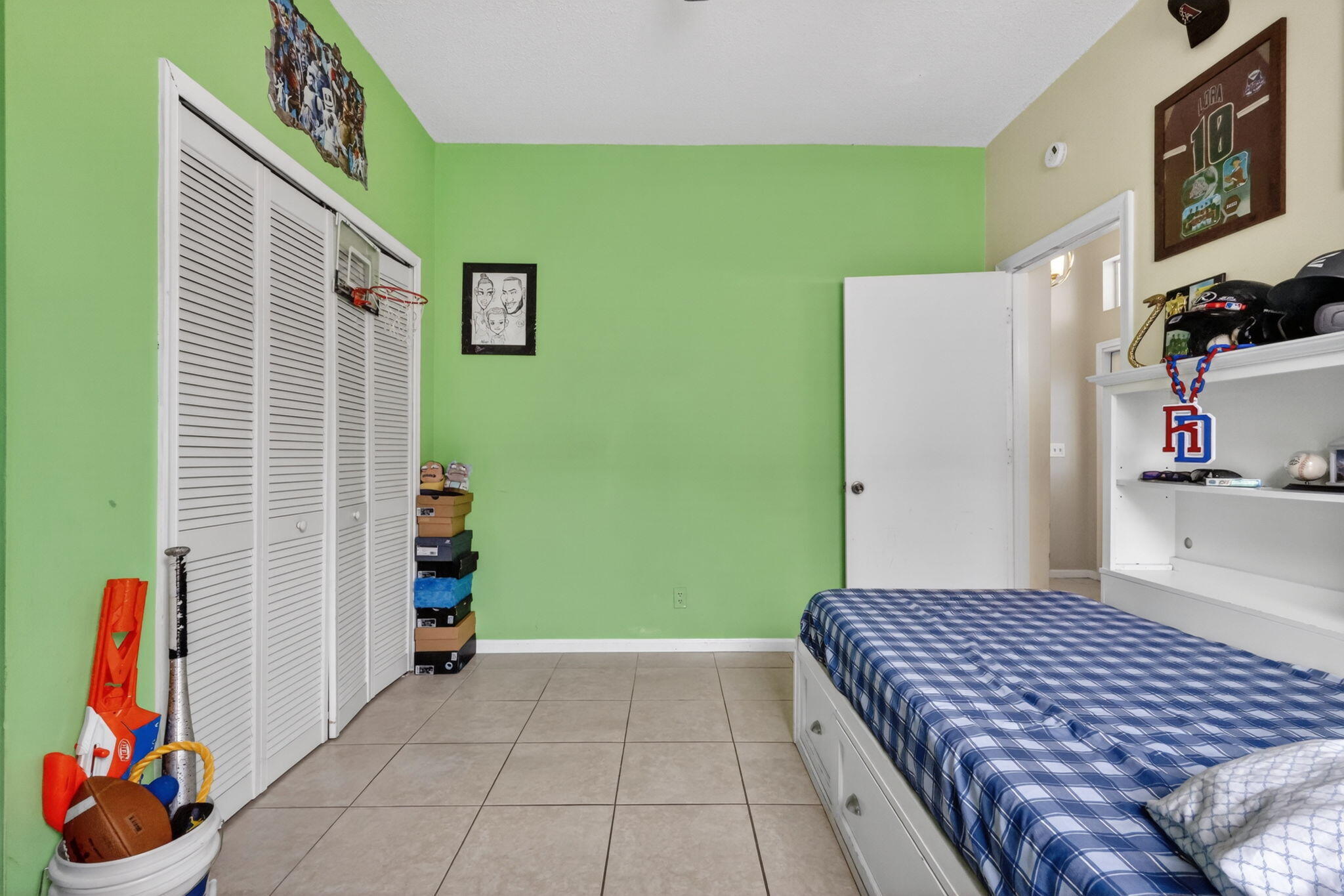 FOXHALL - Residential