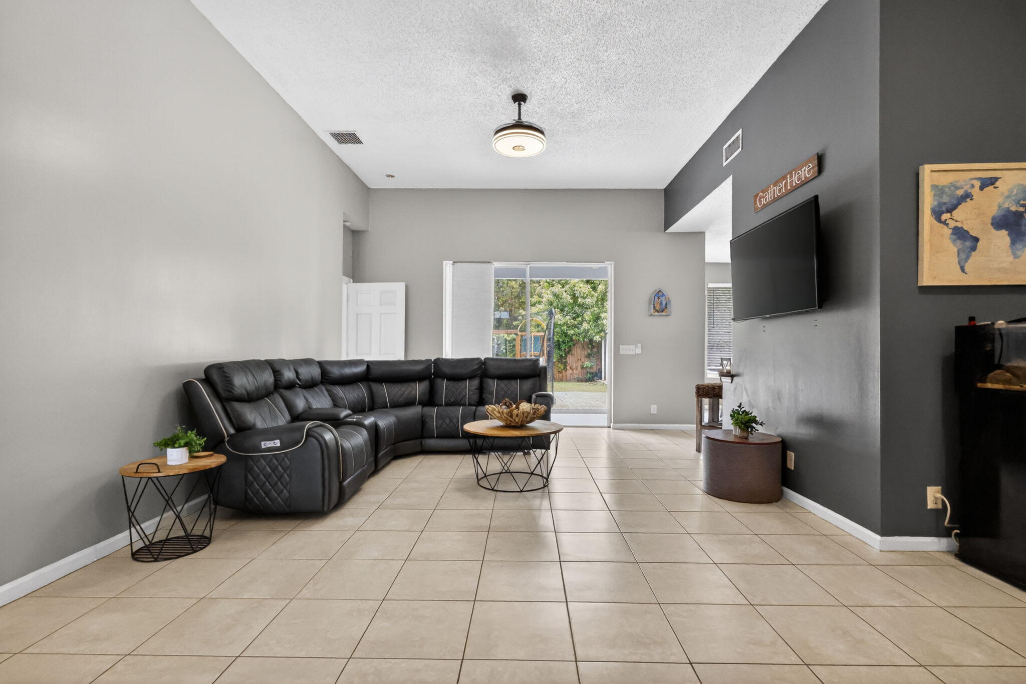 FOXHALL - Residential