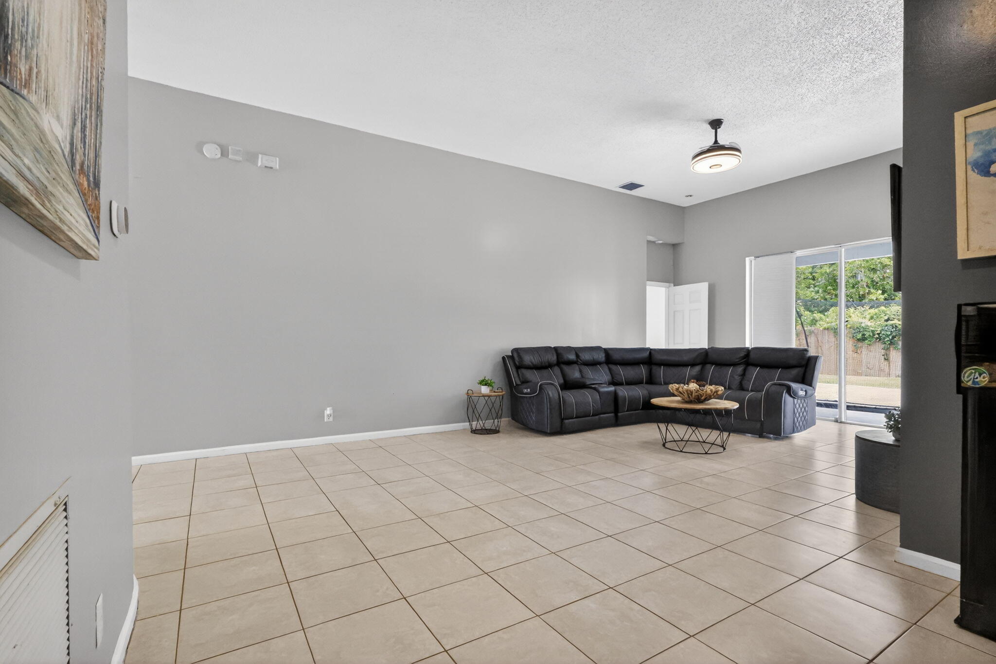 FOXHALL - Residential