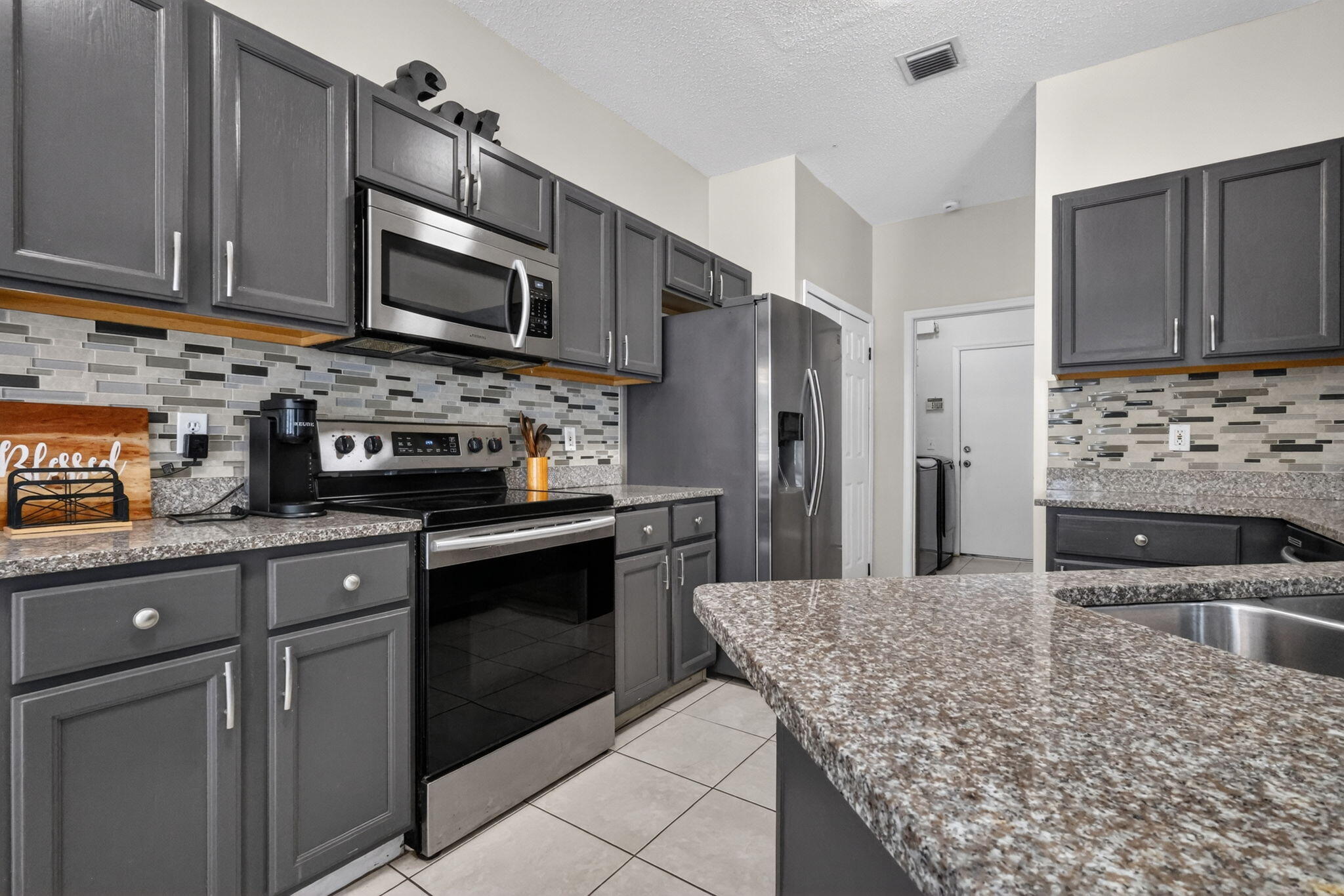 FOXHALL - Residential
