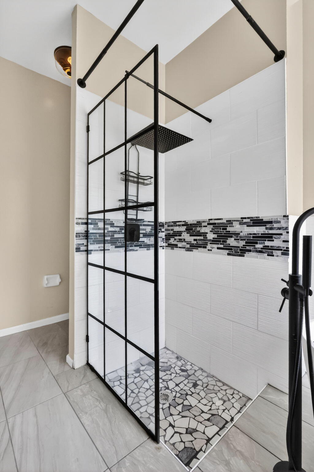 FOXHALL - Residential