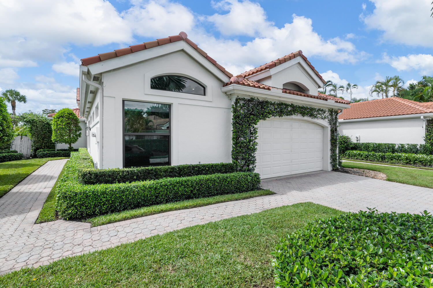 CHUKKER COVE P B POLO & CNTRY CLUB WELL - Residential Lease