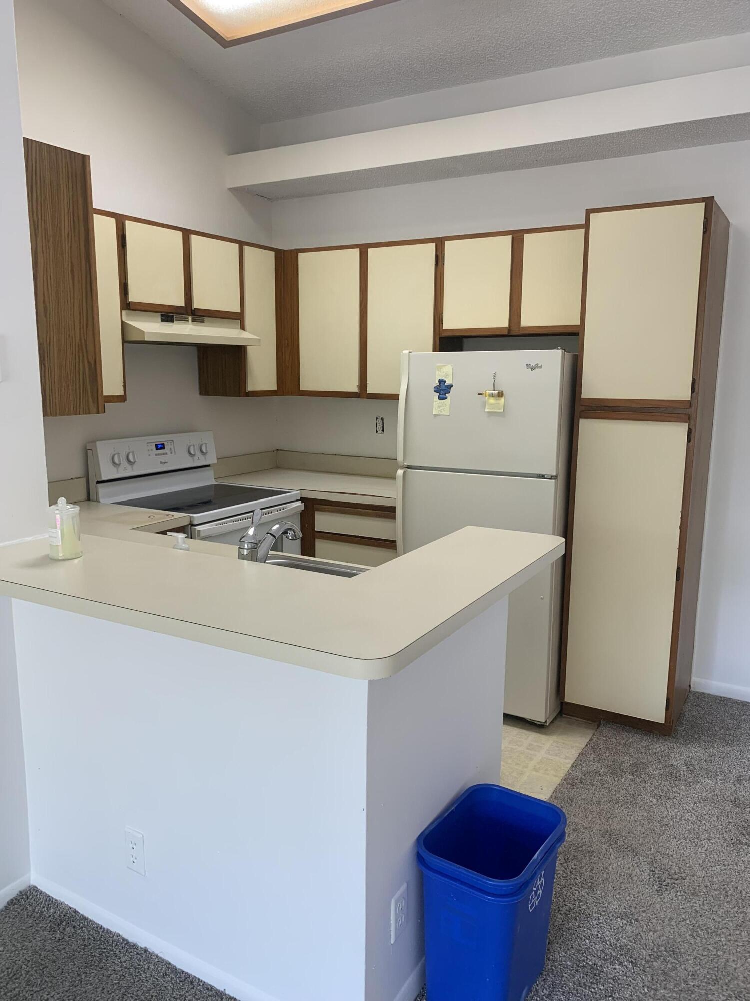 COCO PARC CONDO - Residential