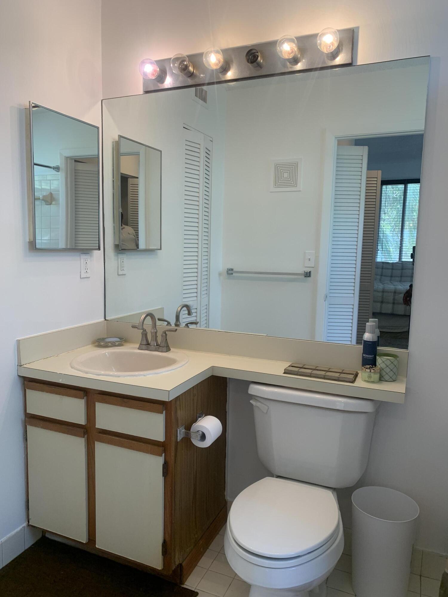 COCO PARC CONDO - Residential