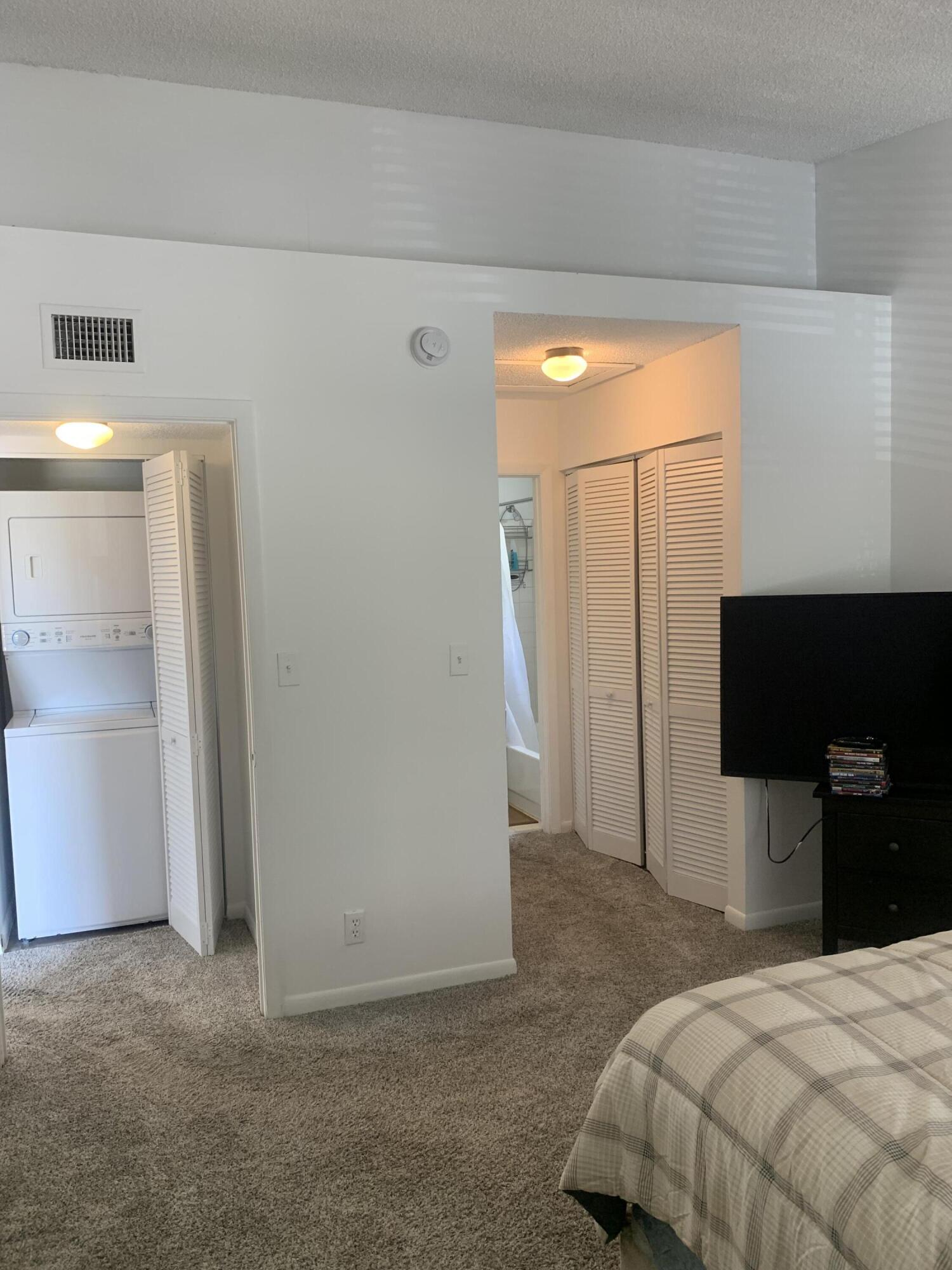 COCO PARC CONDO - Residential