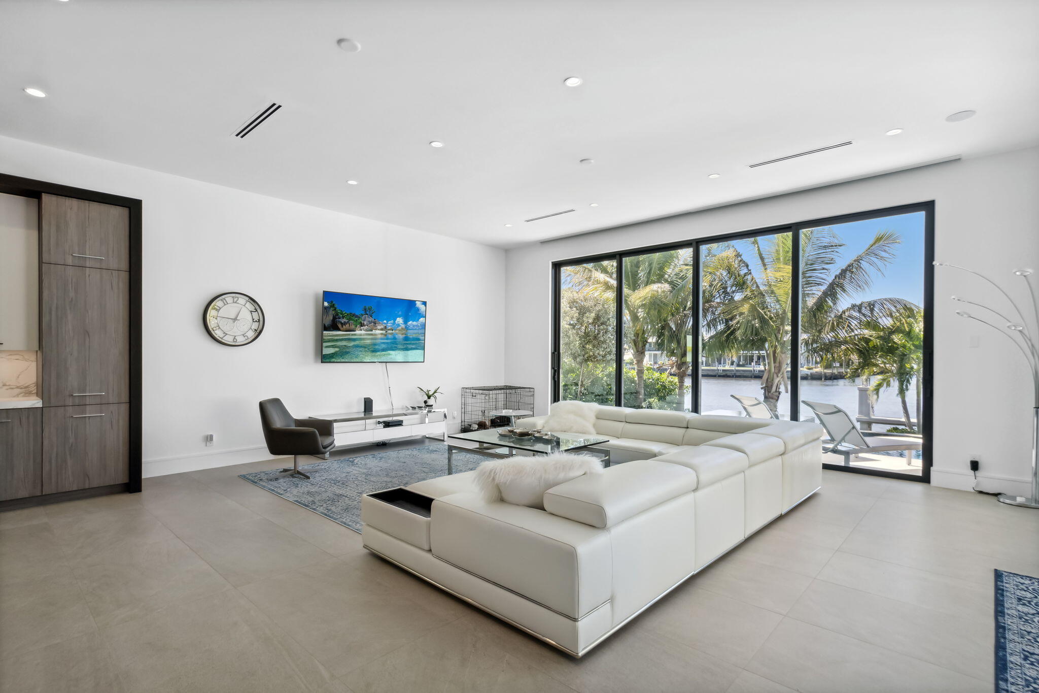 POINSETTIA GARDENS FIRST ADD - Residential