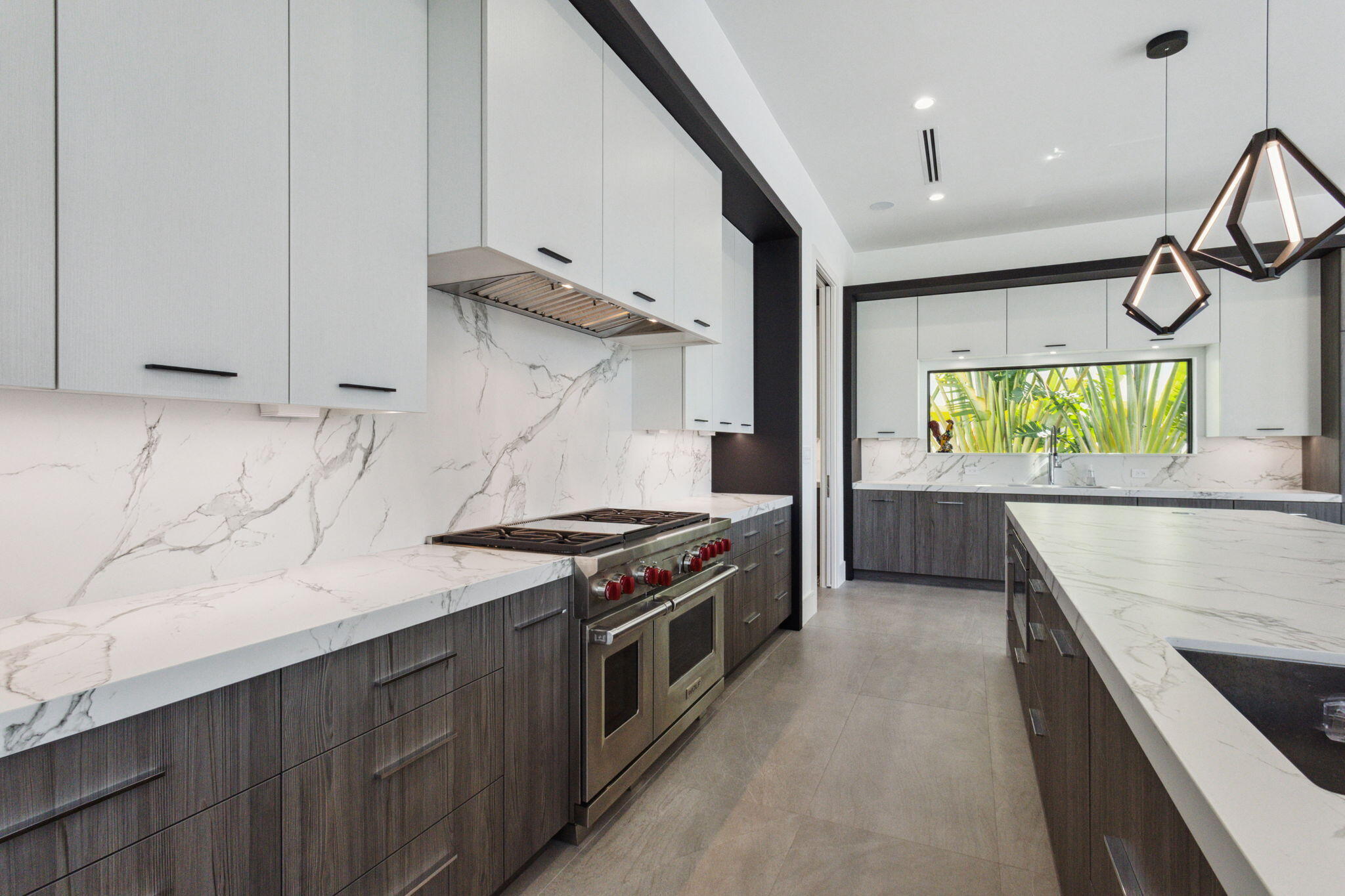 POINSETTIA GARDENS FIRST ADD - Residential