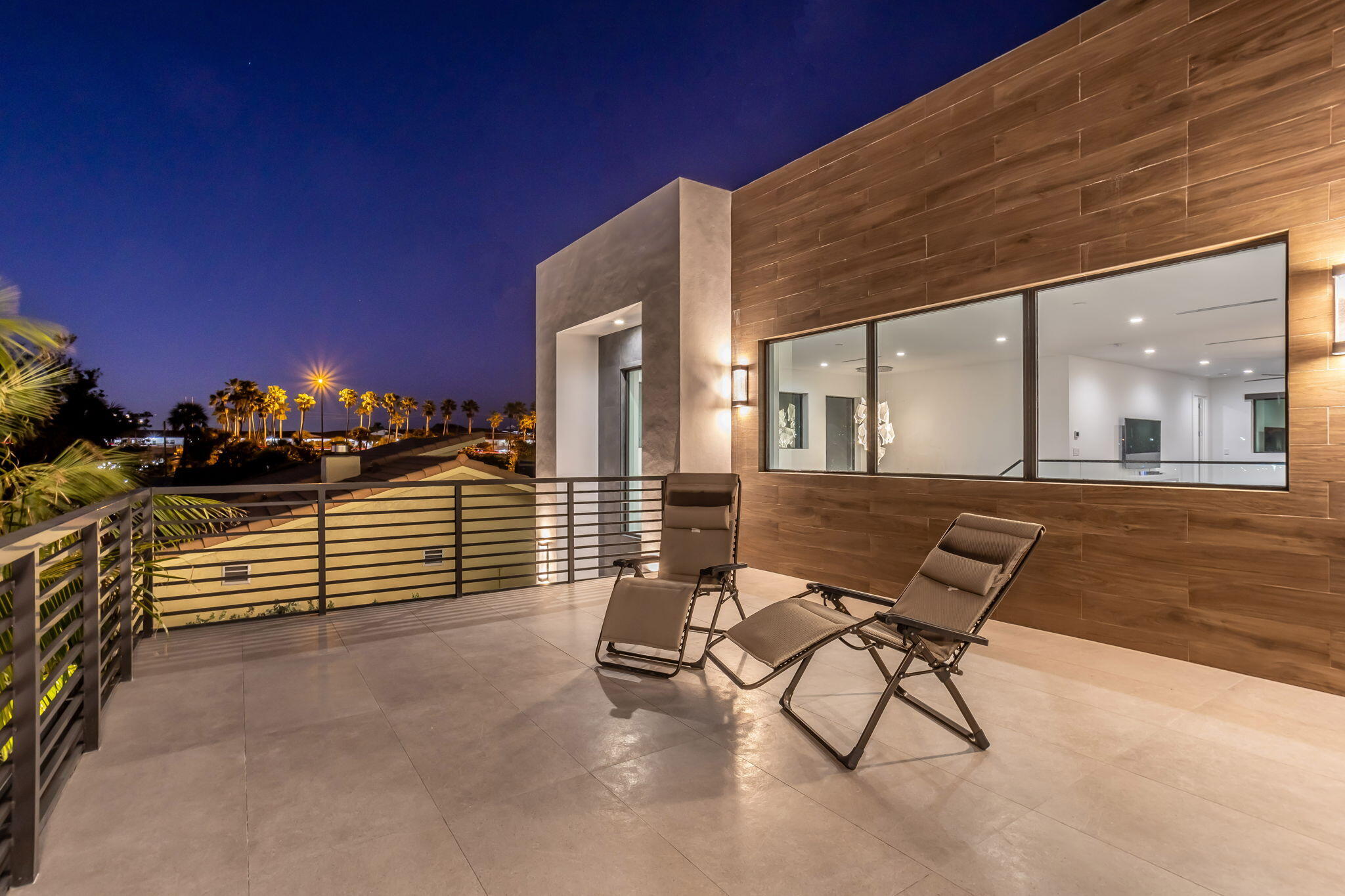 POINSETTIA GARDENS FIRST ADD - Residential