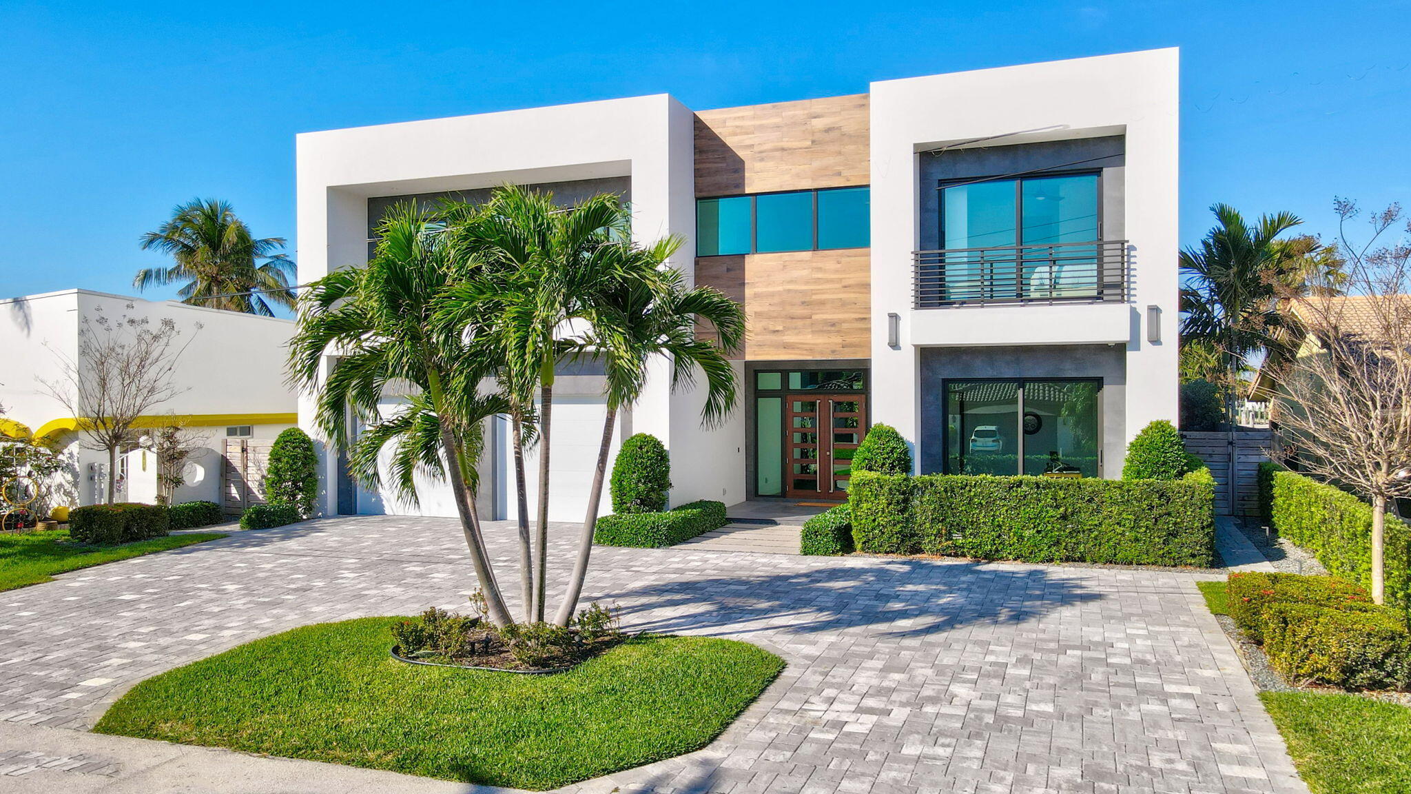 POINSETTIA GARDENS FIRST ADD - Residential