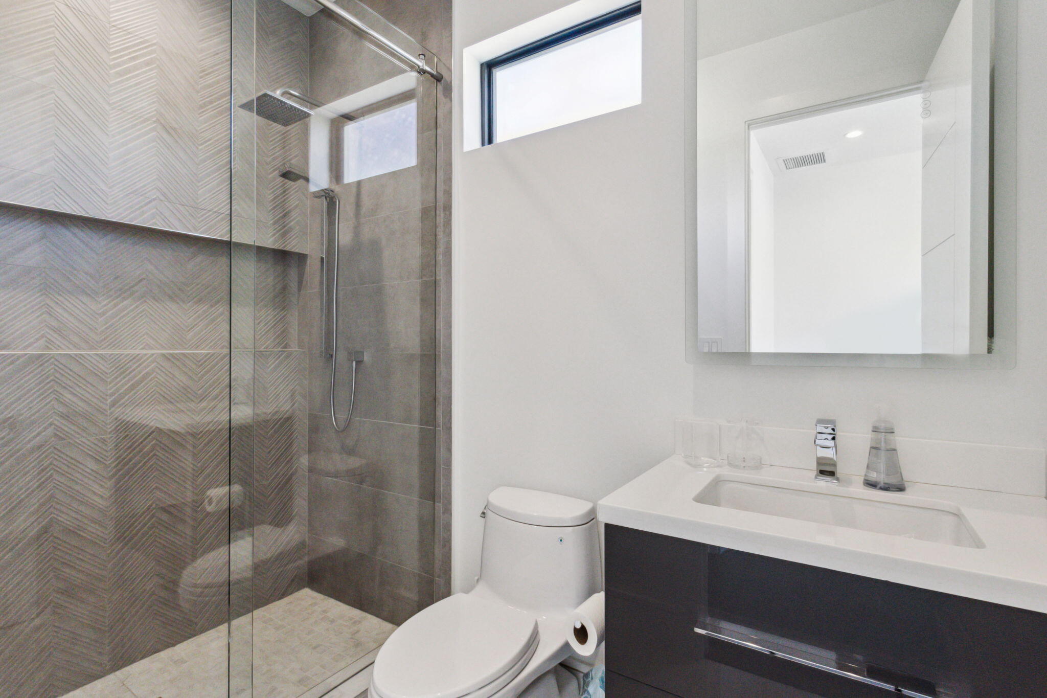 POINSETTIA GARDENS FIRST ADD - Residential