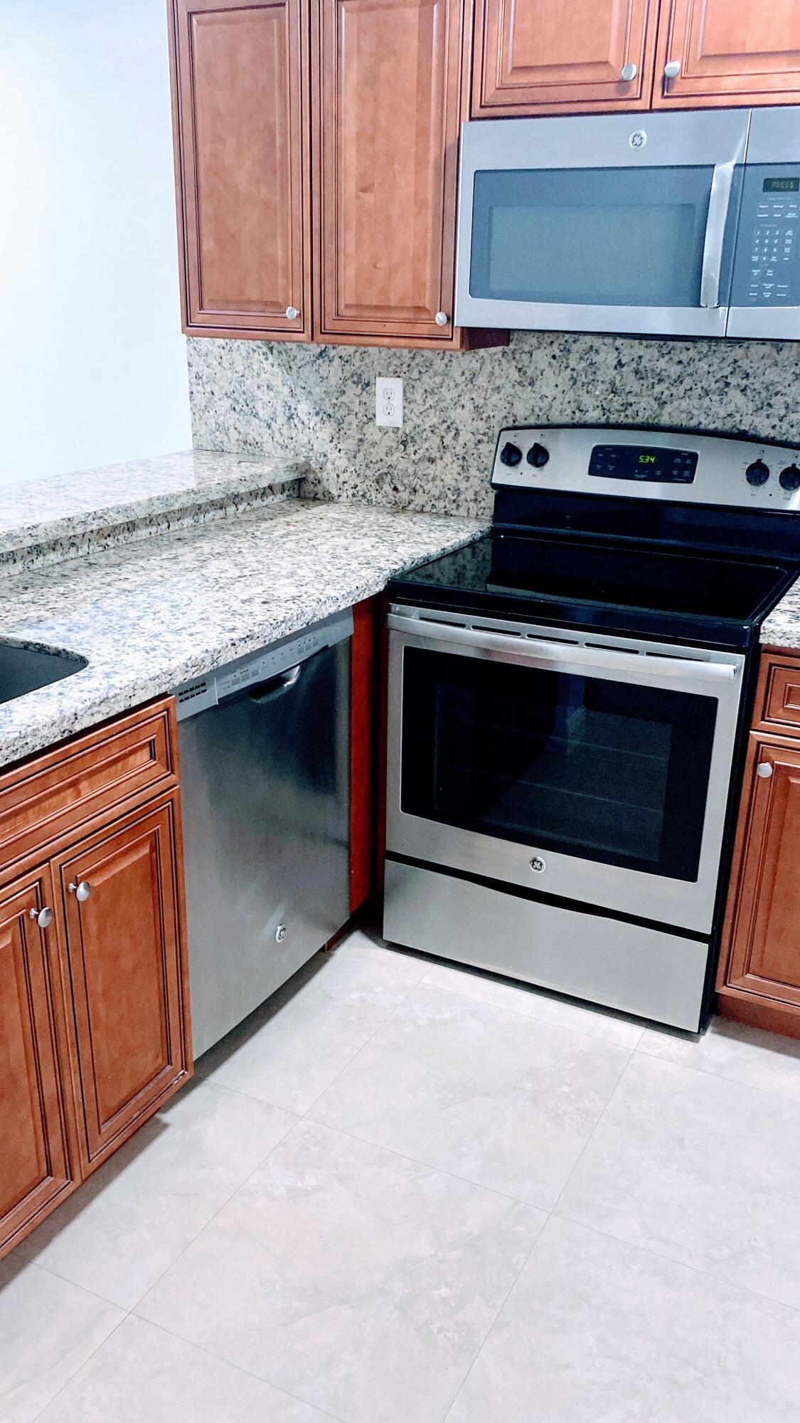 PARC VISTA CONDO - Residential Lease