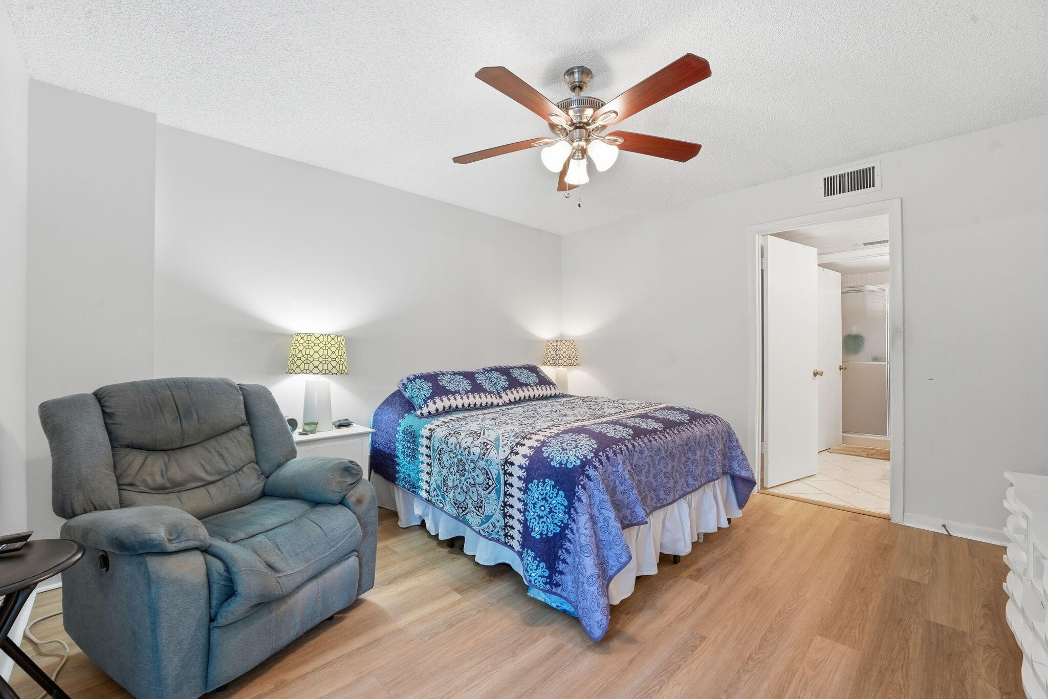 FOUNTAINVIEW AT SPRING LKS CONDO - Residential