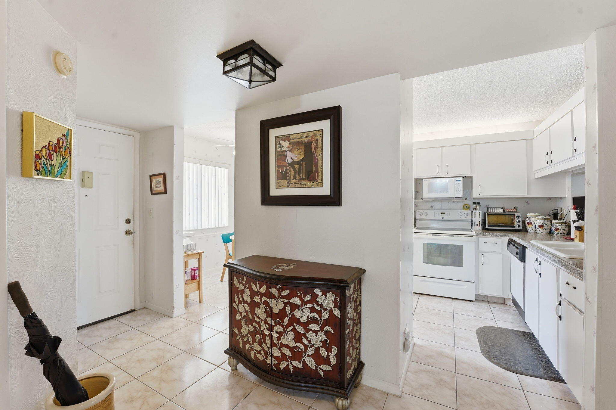 FOUNTAINVIEW AT SPRING LKS CONDO - Residential