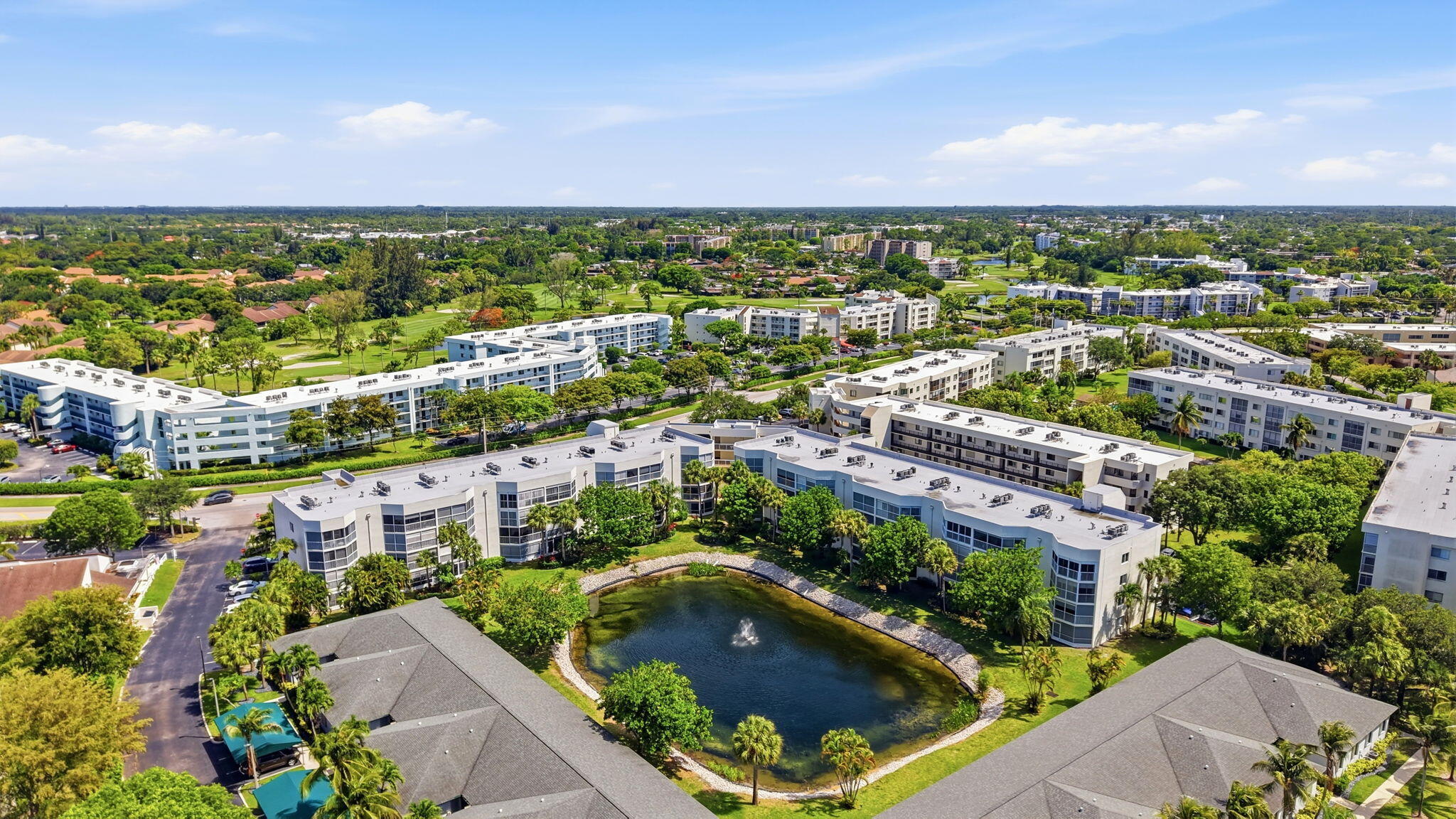 FOUNTAINVIEW AT SPRING LKS CONDO - Residential