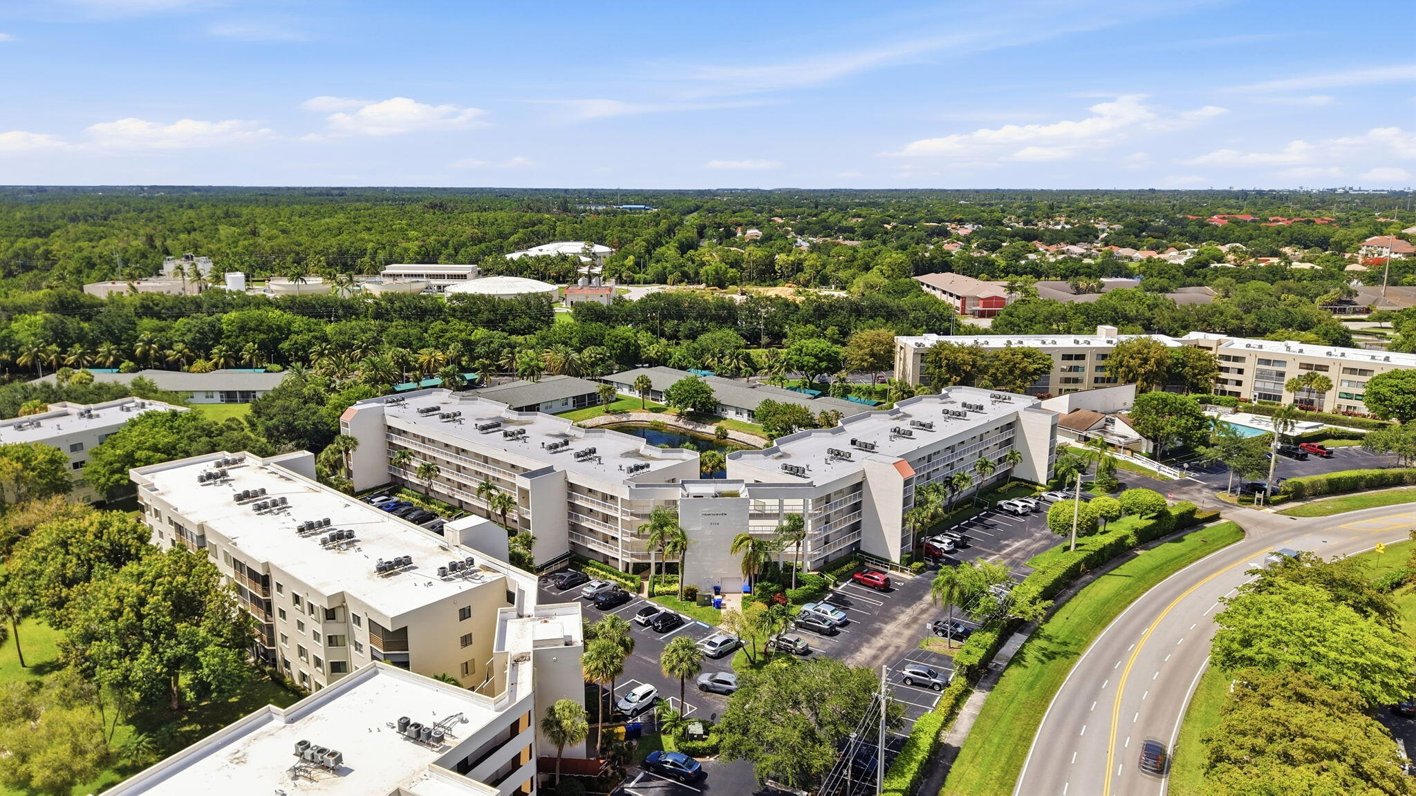 FOUNTAINVIEW AT SPRING LKS CONDO - Residential