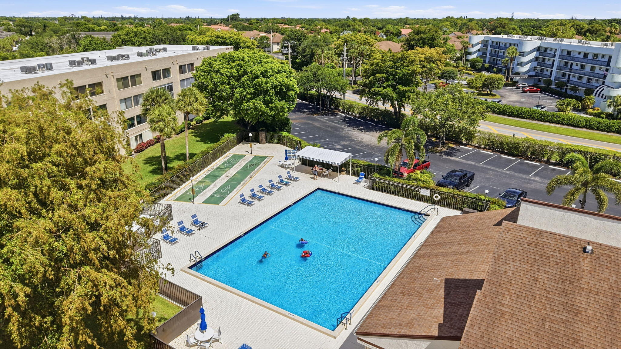 FOUNTAINVIEW AT SPRING LKS CONDO - Residential