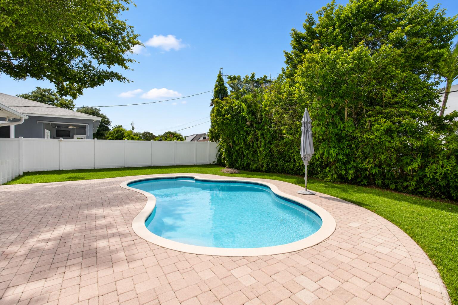 DELRAY GARDEN ESTATES - Residential
