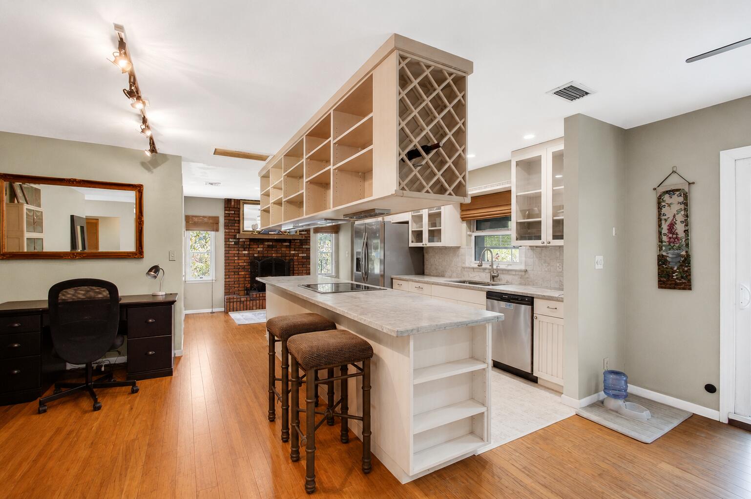 DELRAY GARDEN ESTATES - Residential