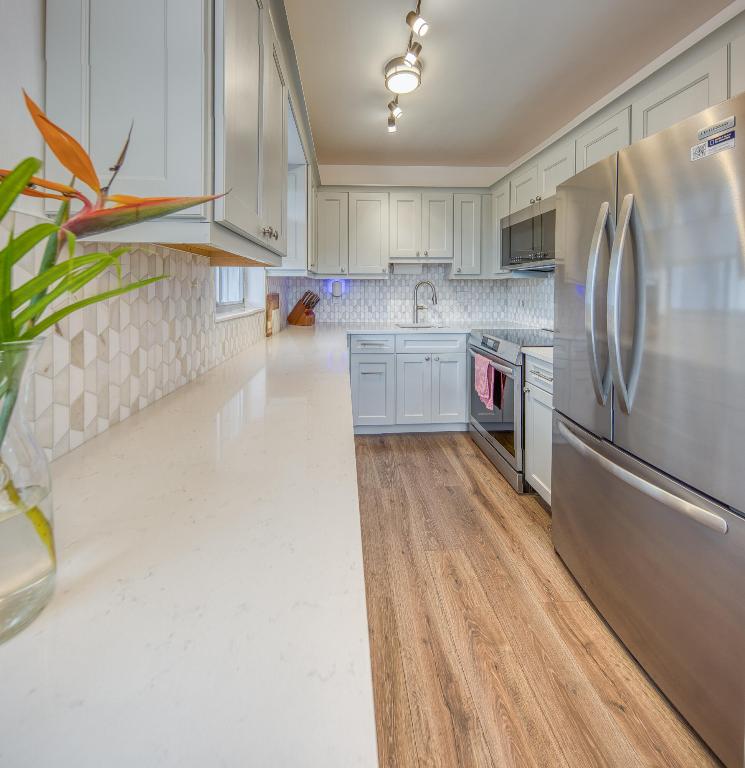 PARKVIEW VILLAS CONDO - Residential