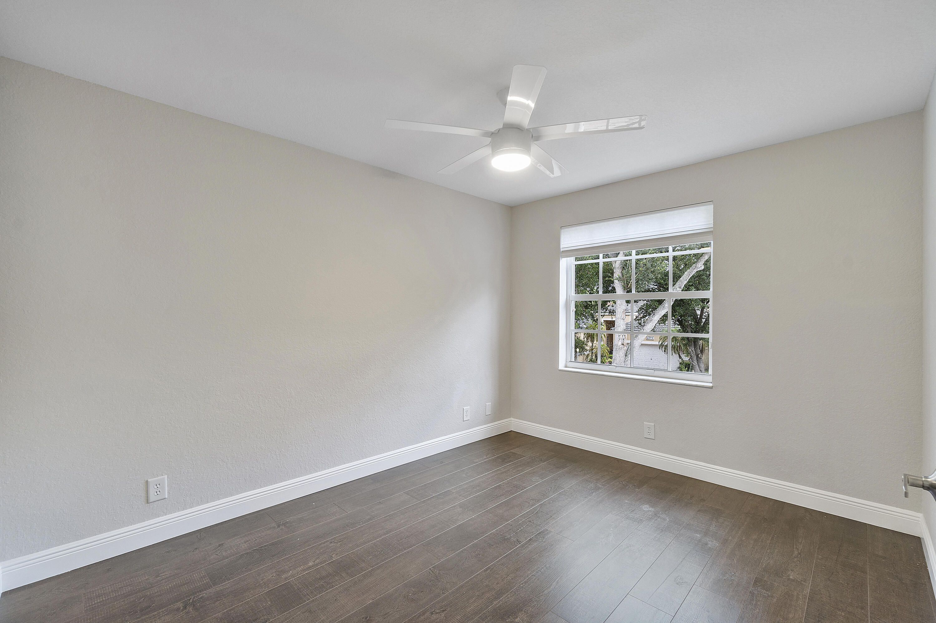 MAYFAIR AT PARKLAND - Residential Lease