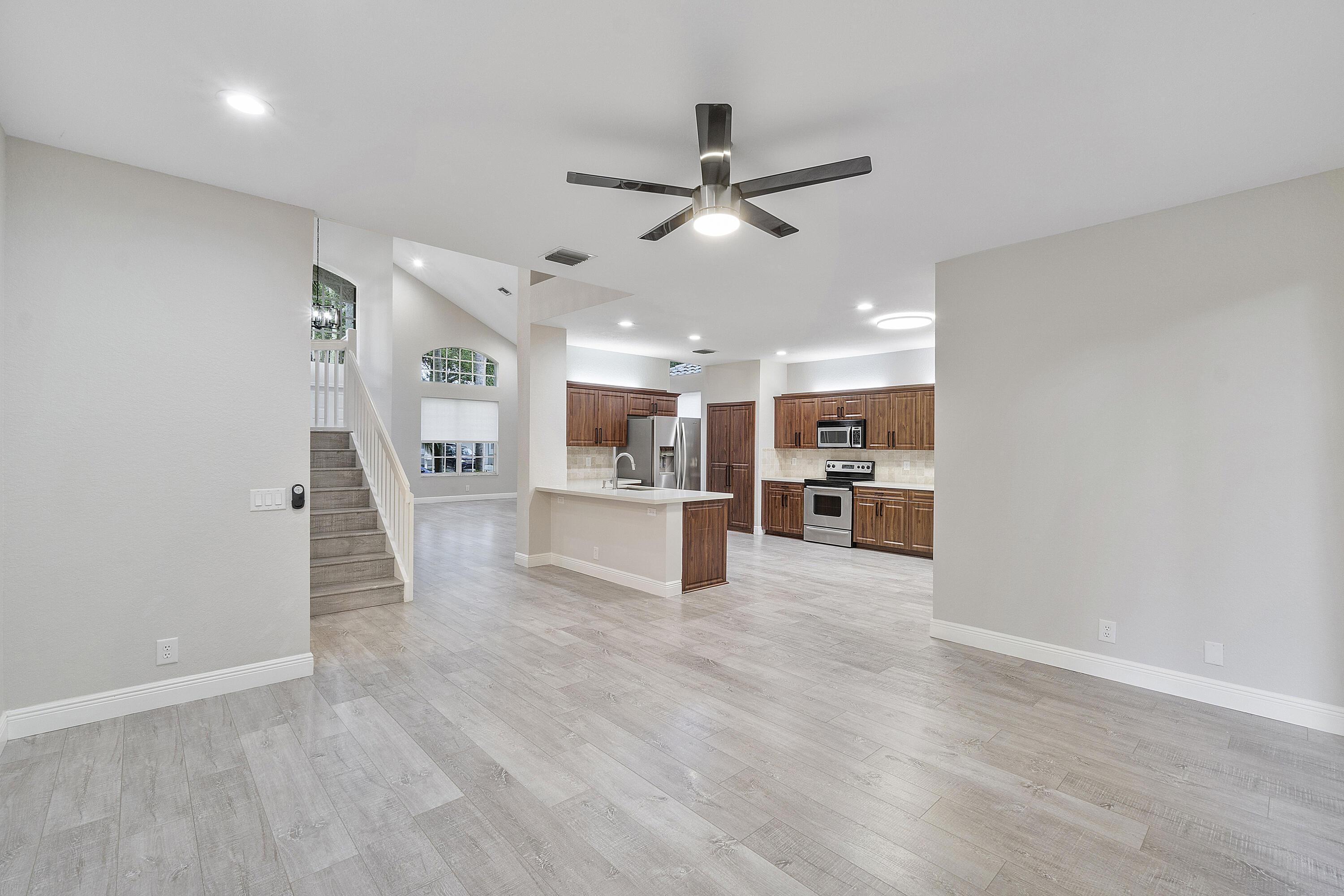 MAYFAIR AT PARKLAND - Residential Lease