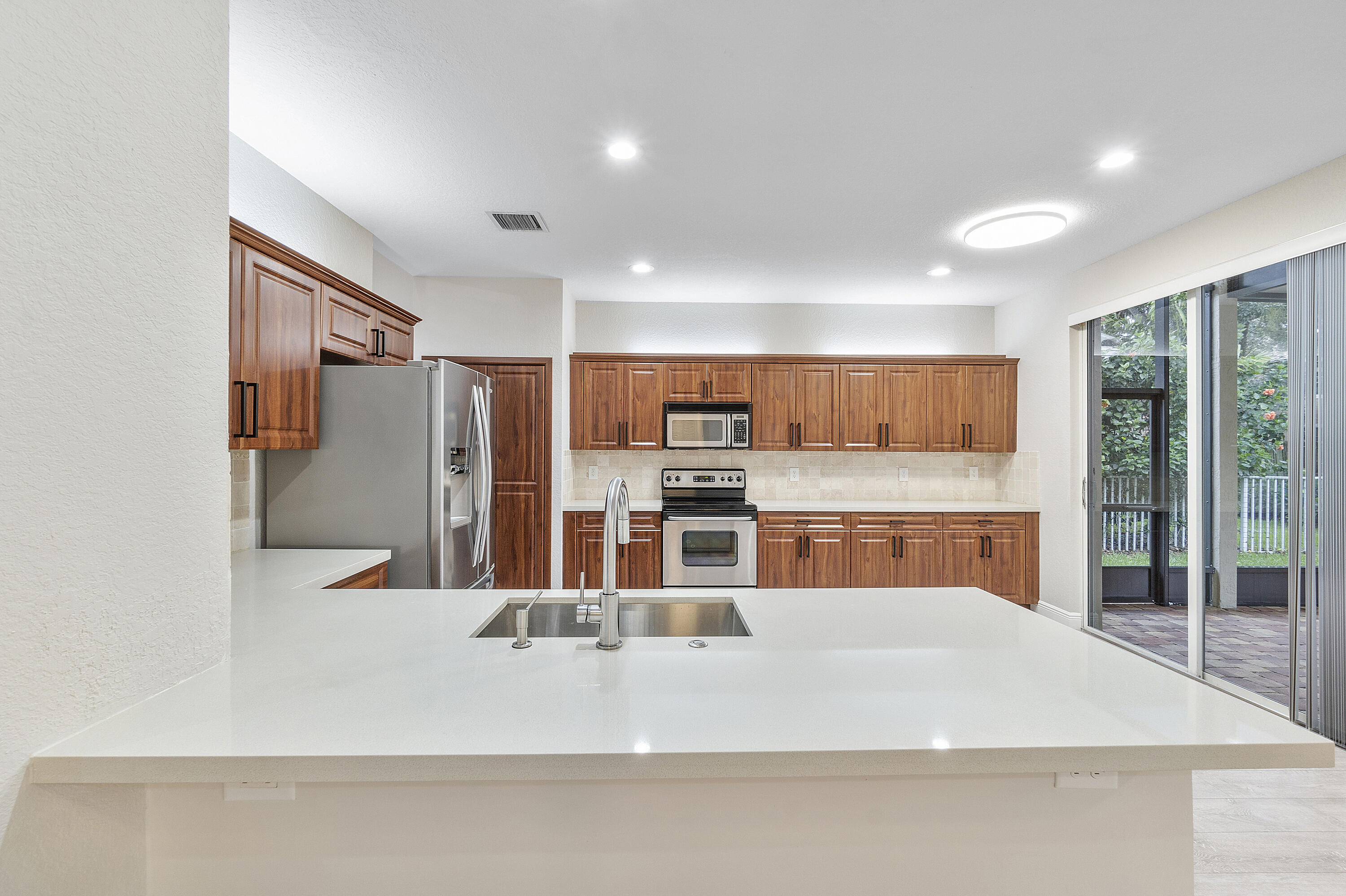 MAYFAIR AT PARKLAND - Residential Lease
