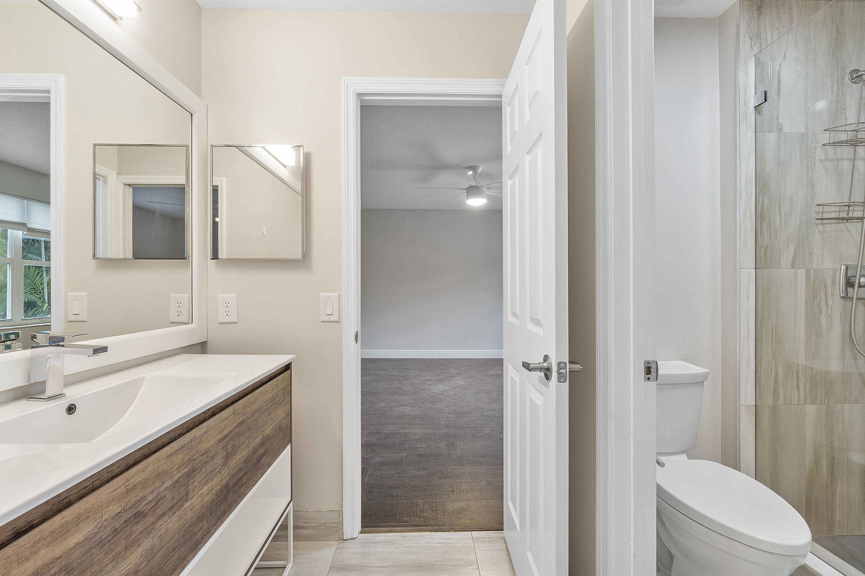 MAYFAIR AT PARKLAND - Residential Lease