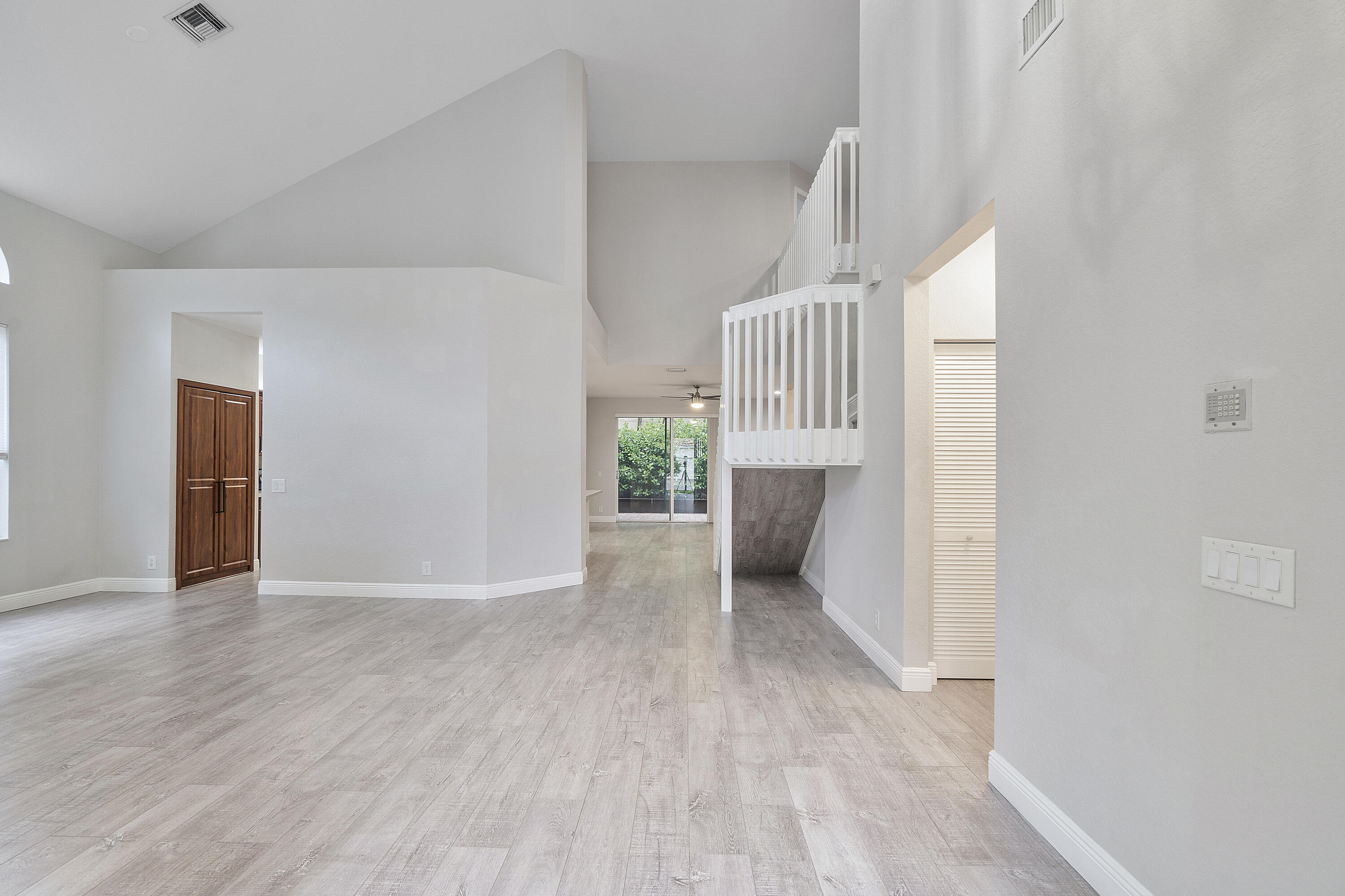 MAYFAIR AT PARKLAND - Residential Lease