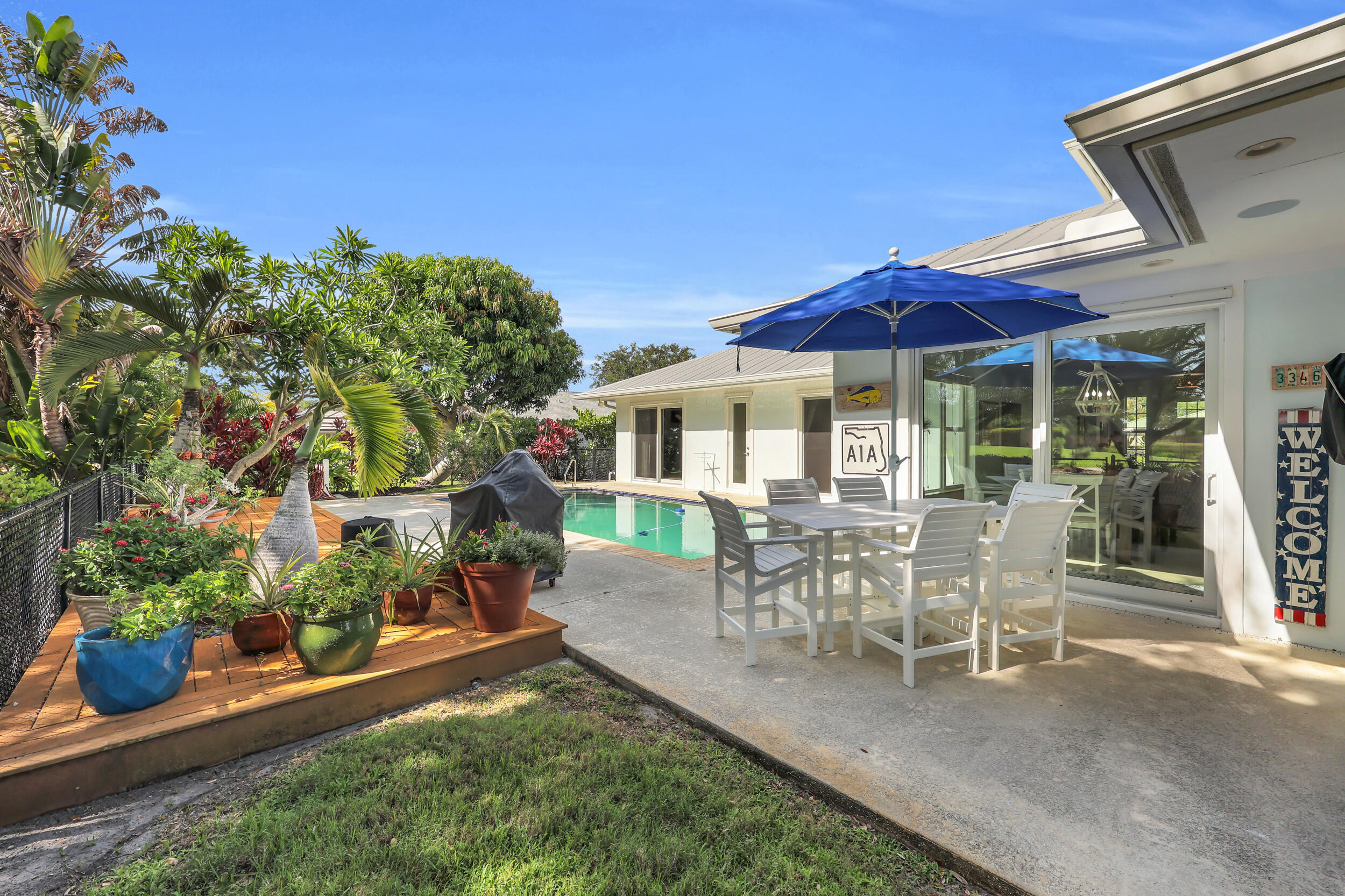 Tequesta Country Club - Residential