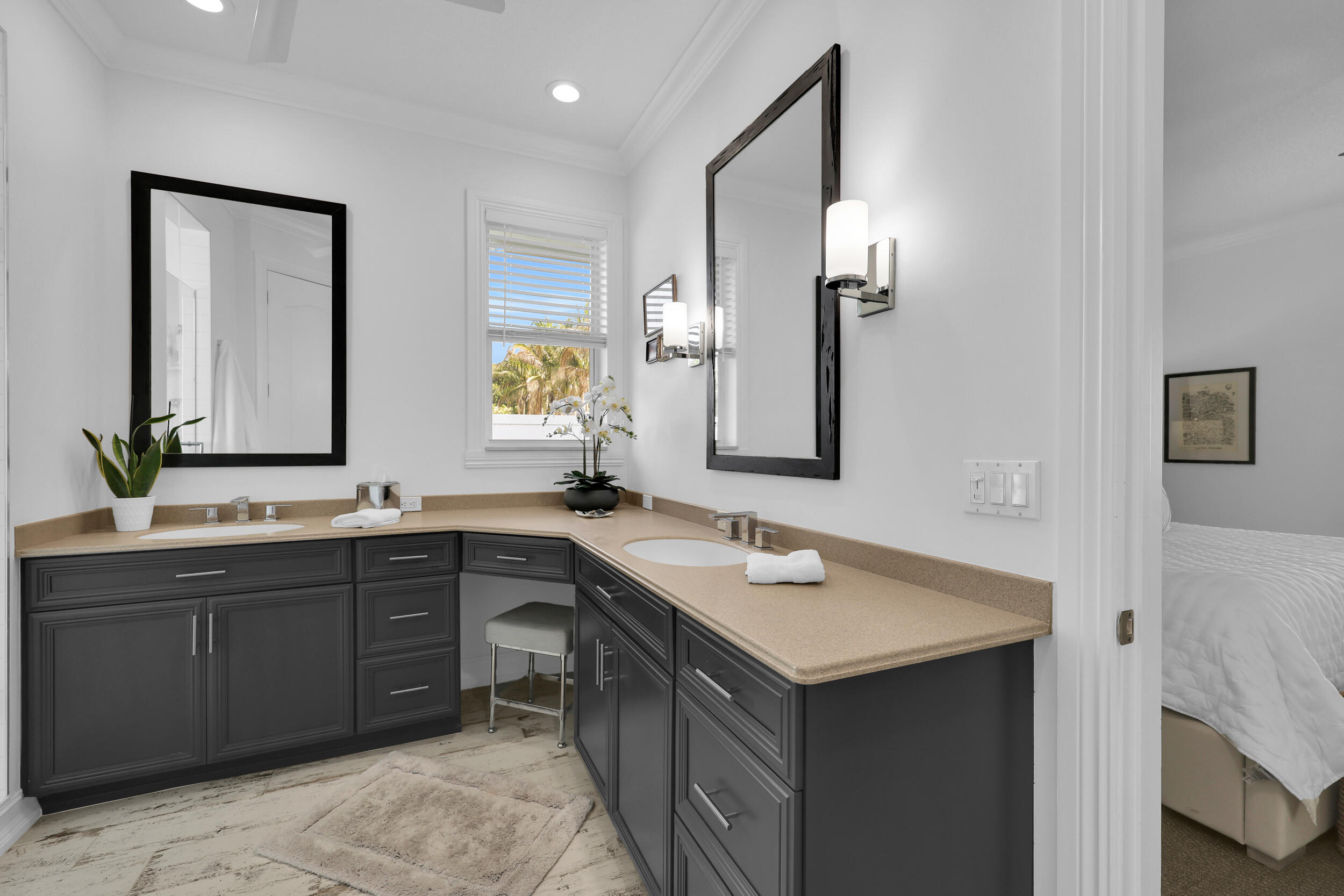 Tequesta Country Club - Residential