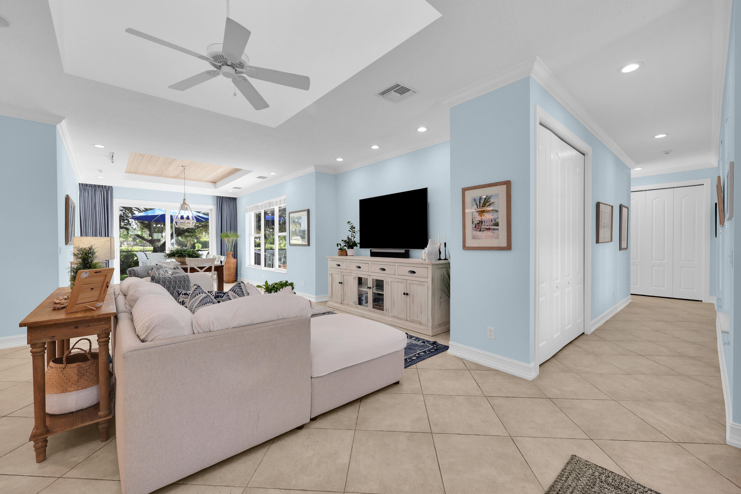 Tequesta Country Club - Residential