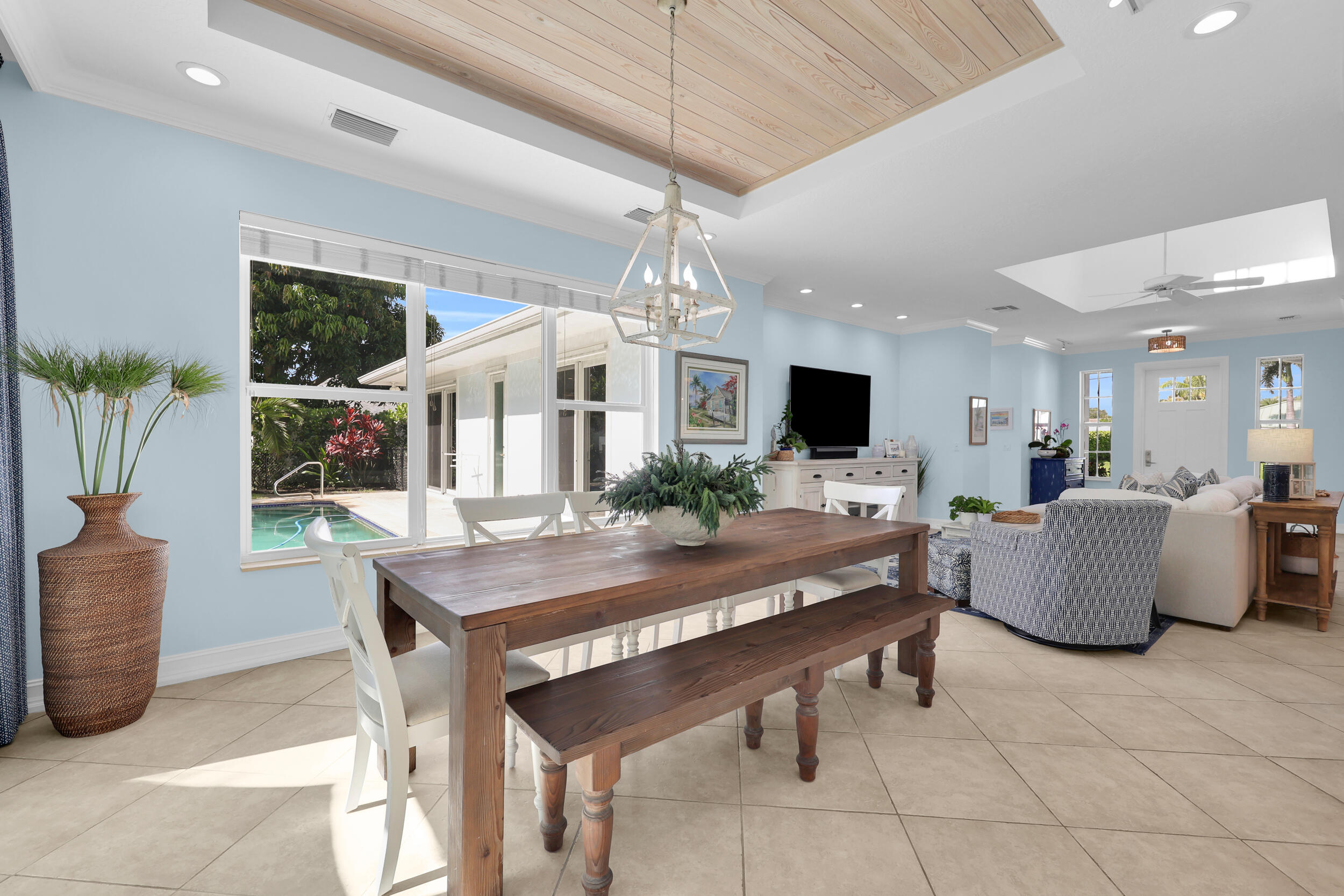 Tequesta Country Club - Residential