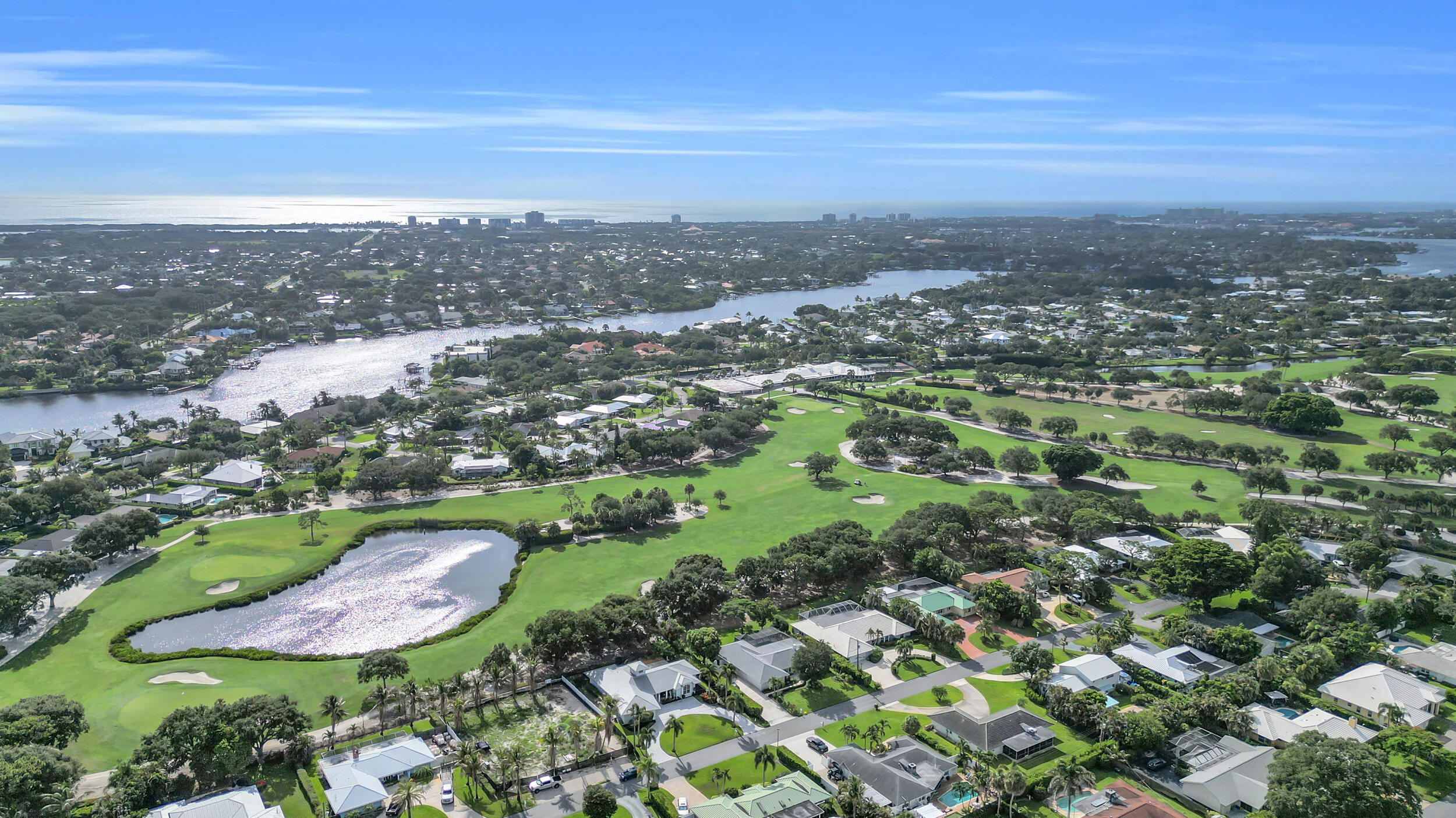 Tequesta Country Club - Residential