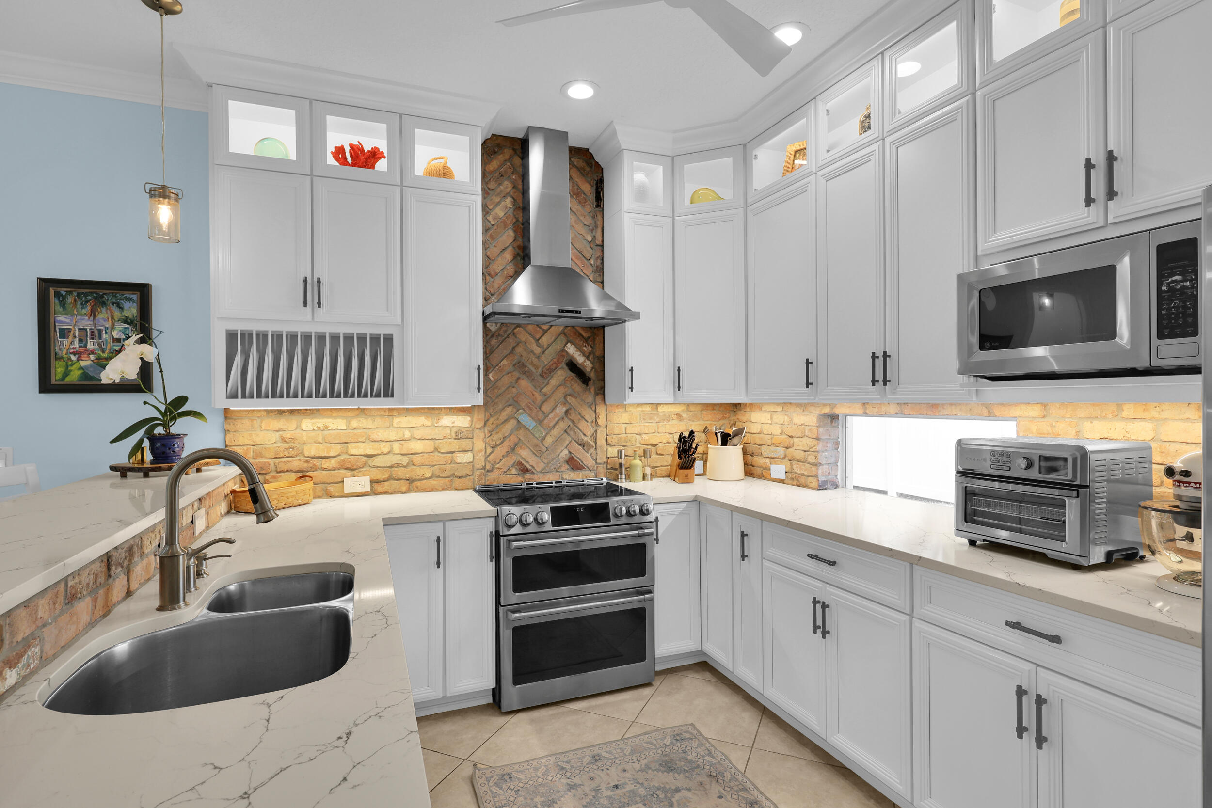 Tequesta Country Club - Residential