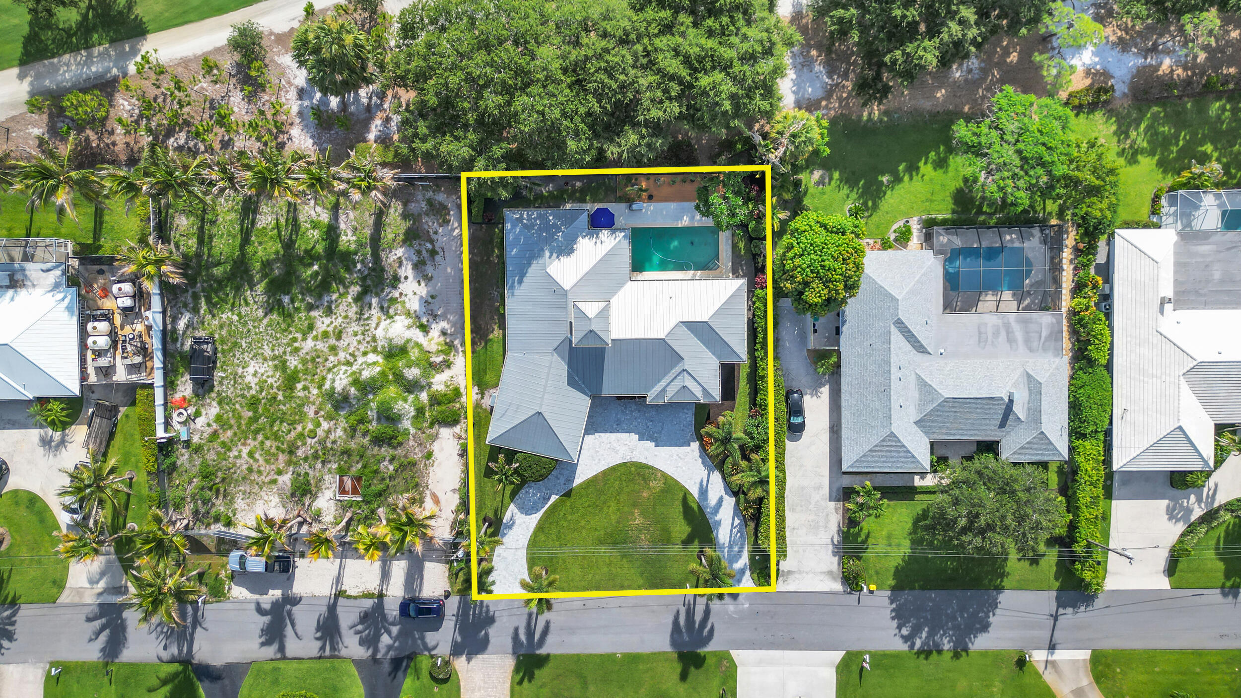 Tequesta Country Club - Residential